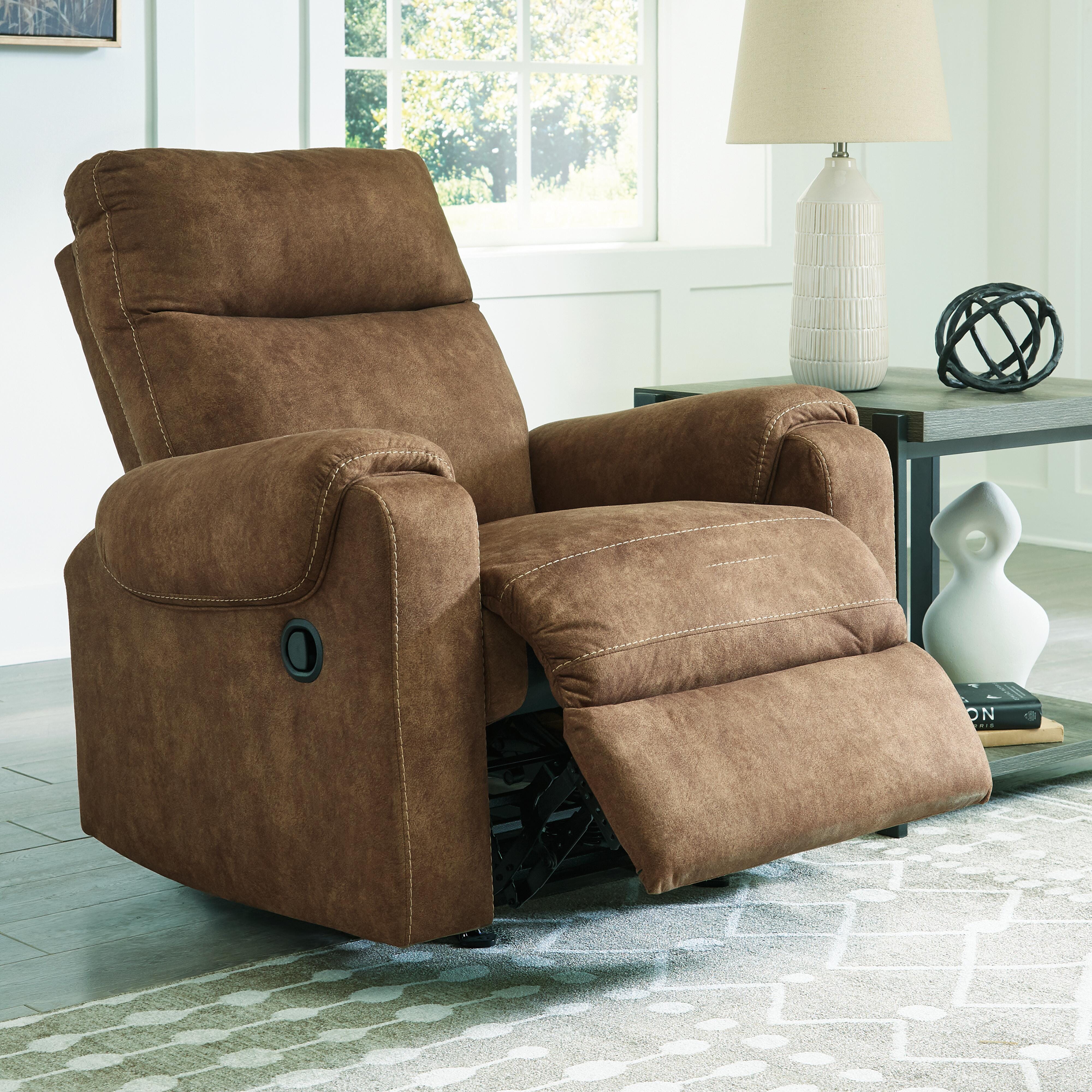 Edenwold Recliner - image 2