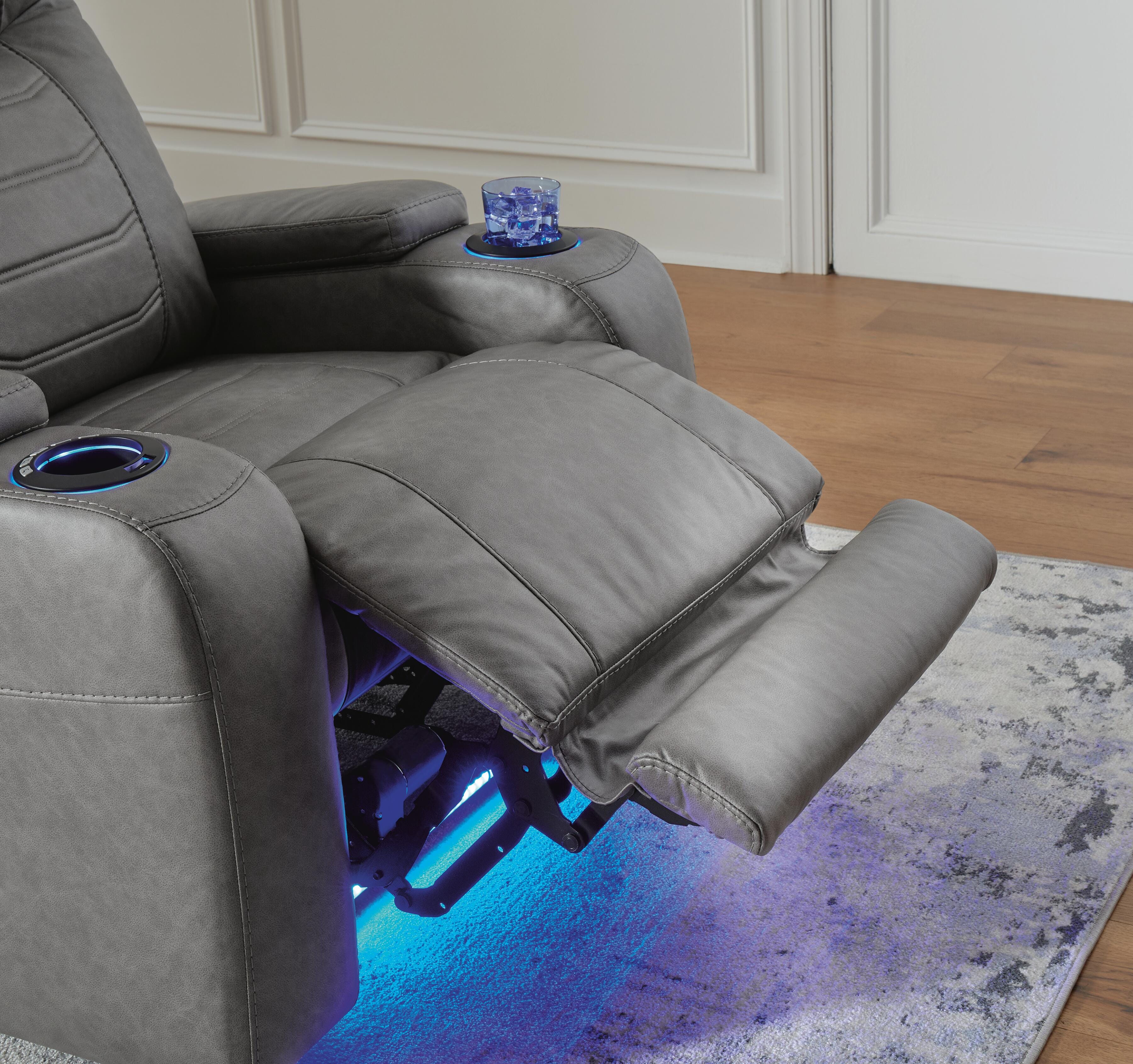 Schooner Rocks Power Recliner - image 11