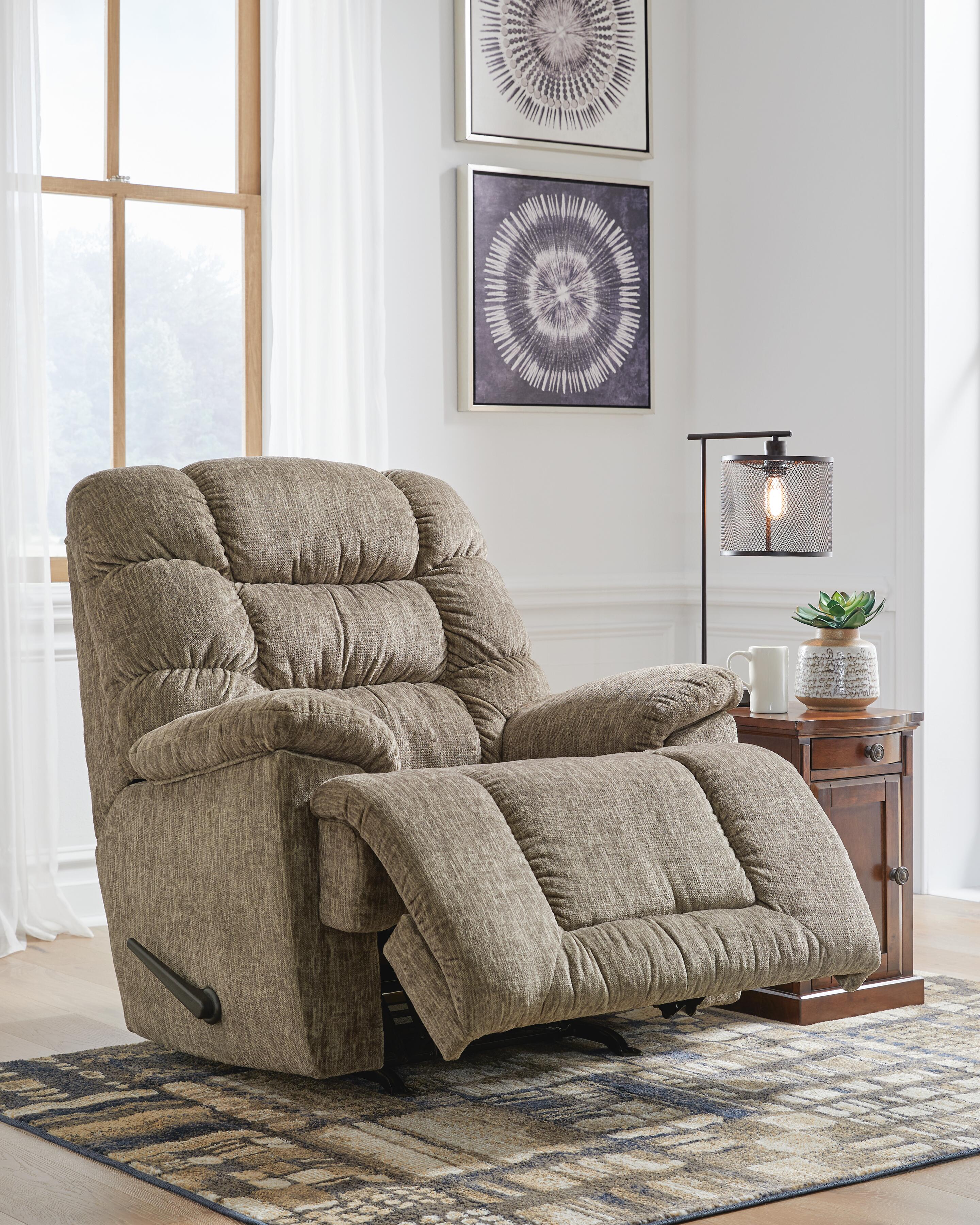Bridgtrail Manual Recliner | Ashley