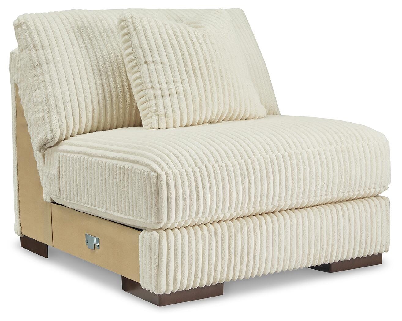 Lindyn 6-Piece Sectional - image 3