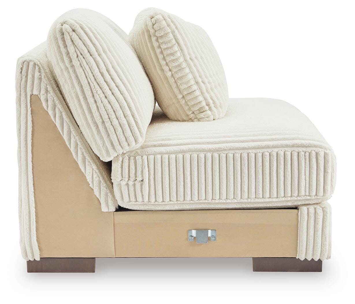 Lindyn 6-Piece Sectional - image 4