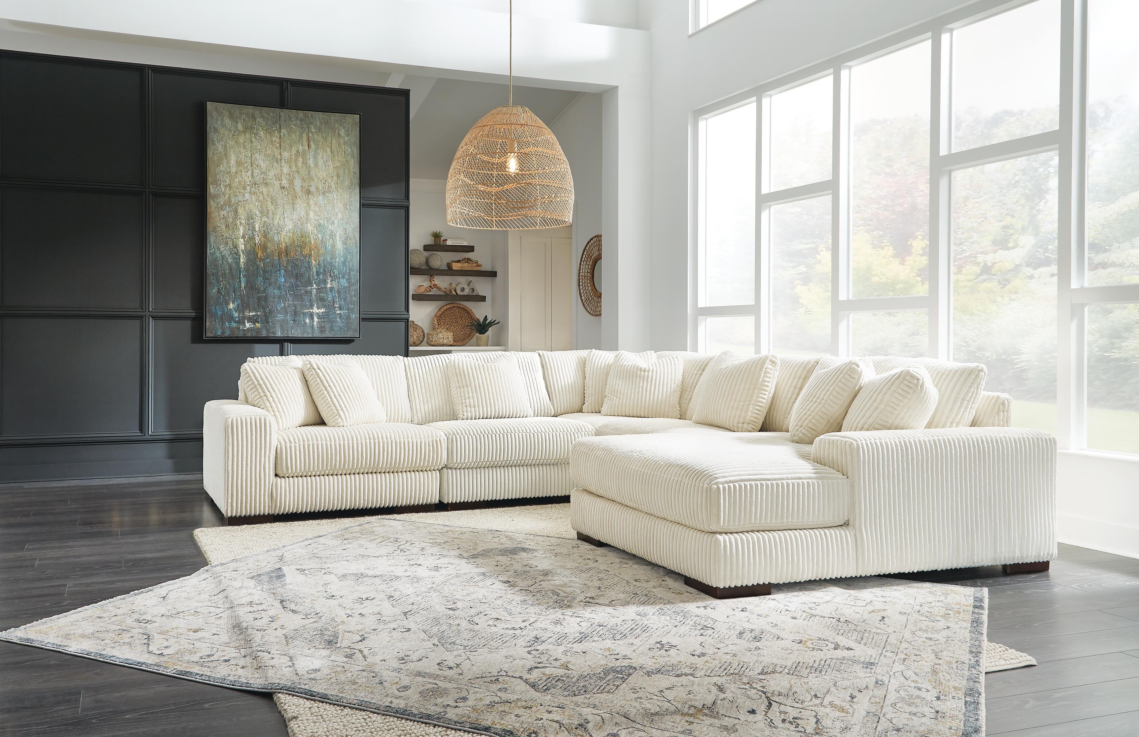Lindyn 5-Piece Sectional with Chaise - image 1
