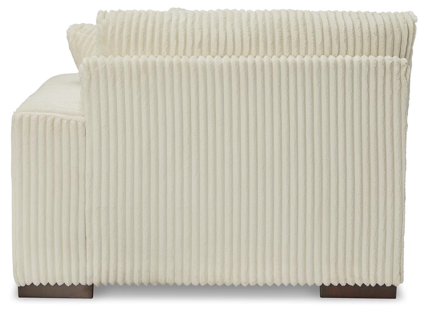 Lindyn 6-Piece Sectional - image 13