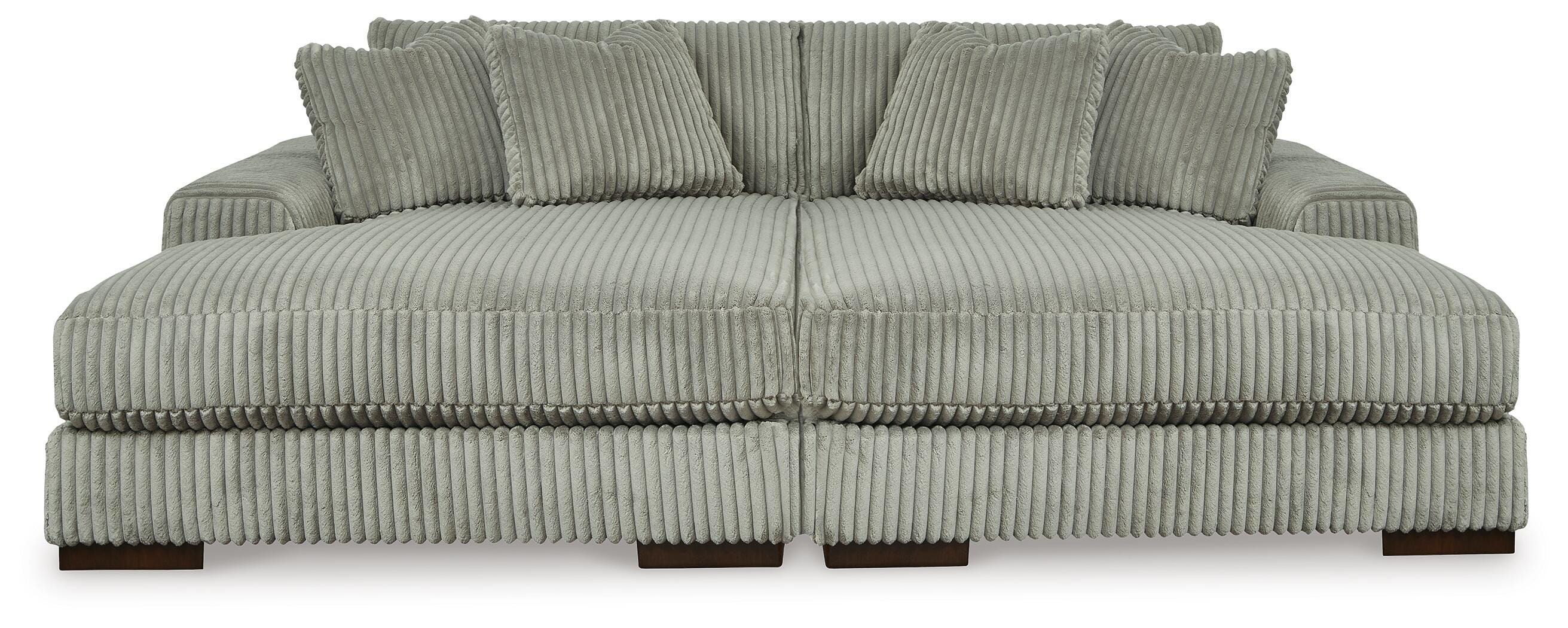 Lindyn Super Chaise - image 1