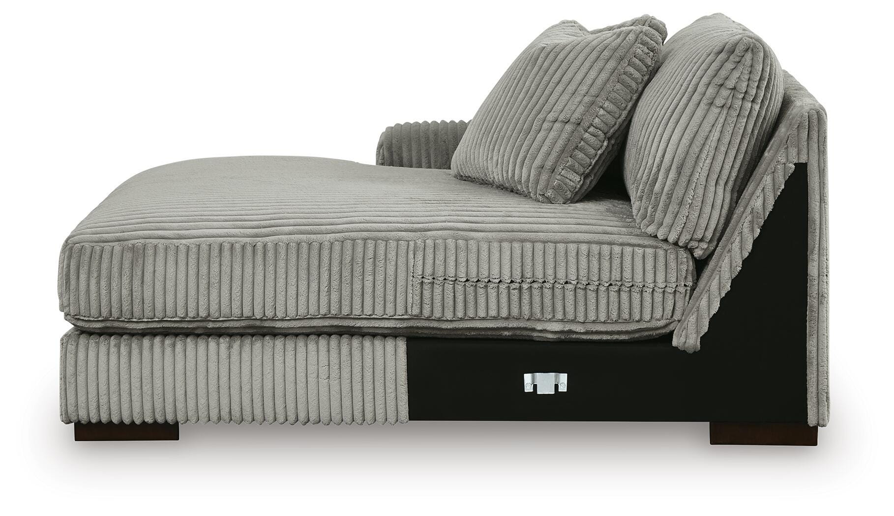 Lindyn 3-Piece Sectional with Chaise - image 6