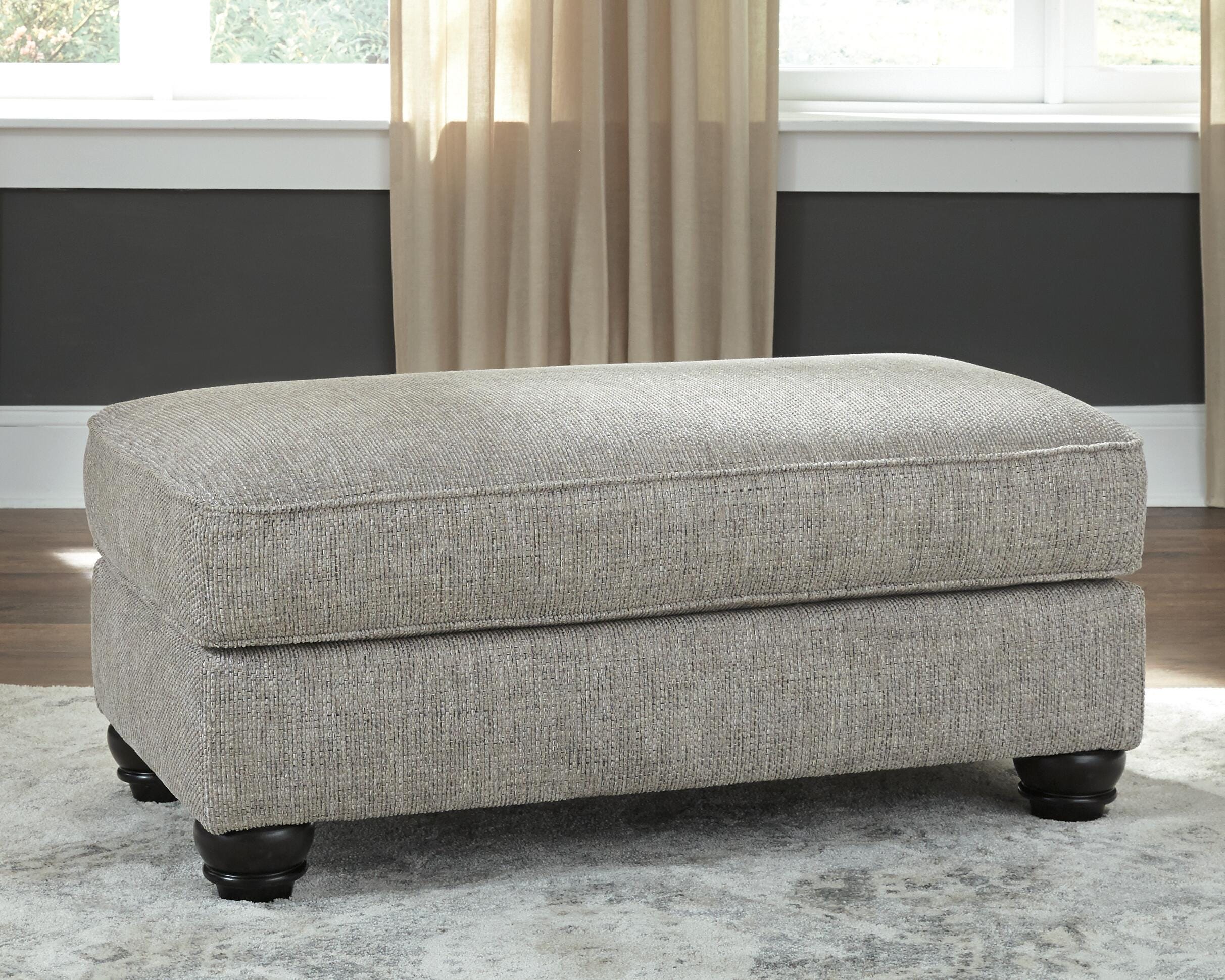 Morren Ottoman | Ashley