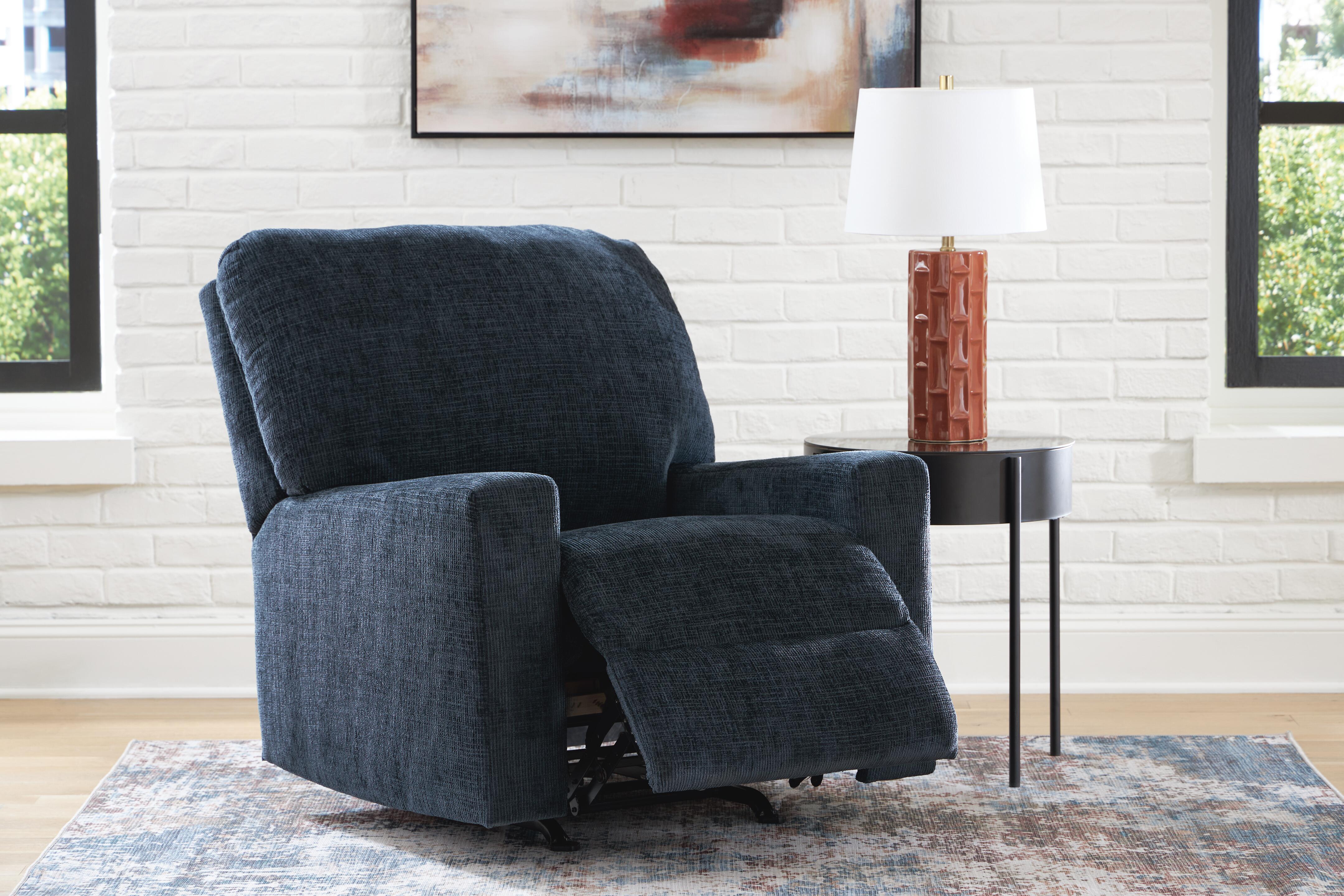Aviemore Recliner - image 8