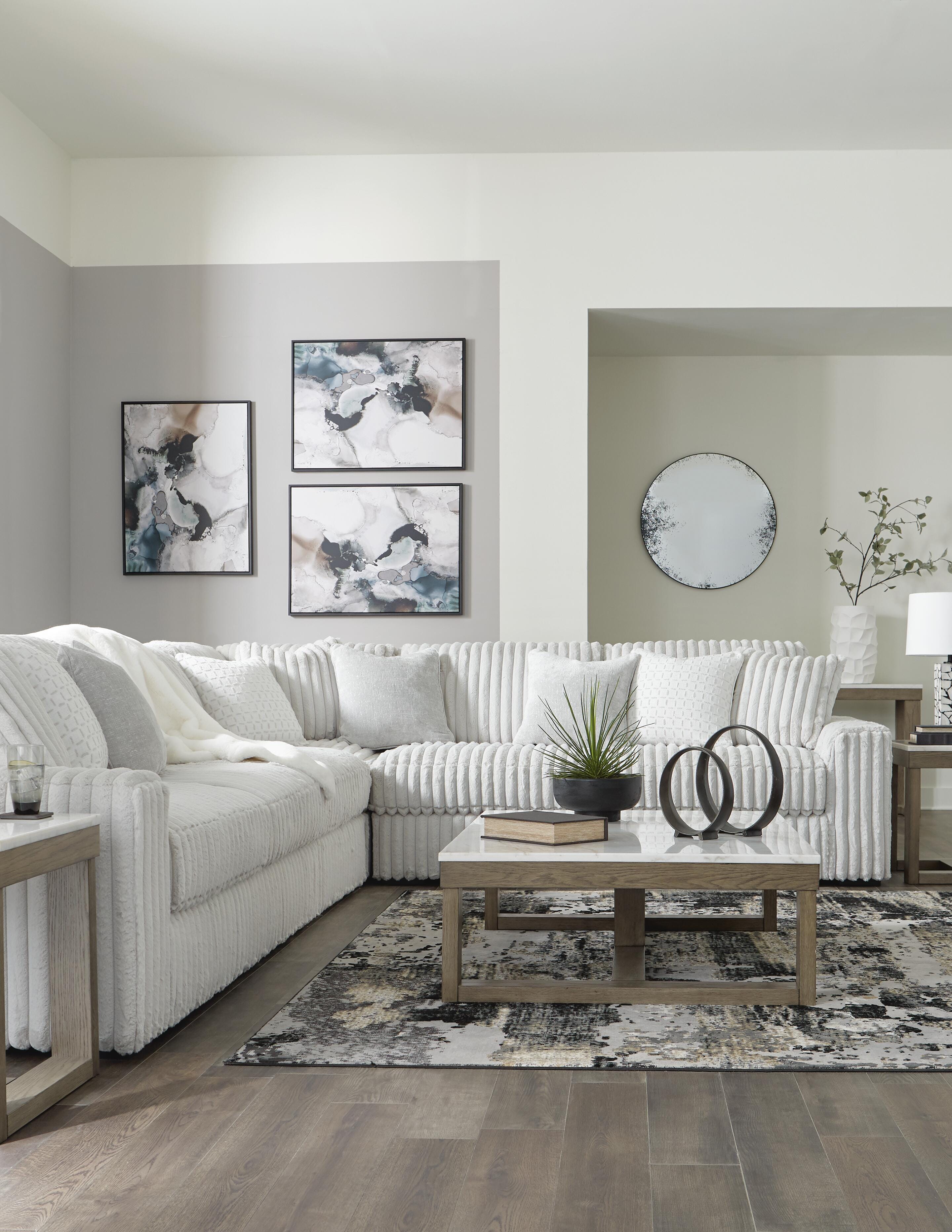 Stupendous 3-Piece Sectional - image 6