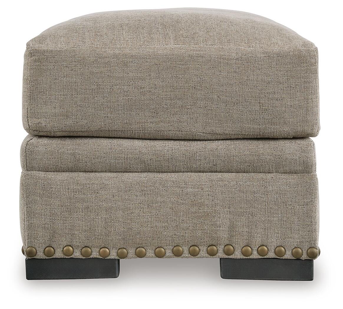 Sillón y otomana grandes Galemore - image 5