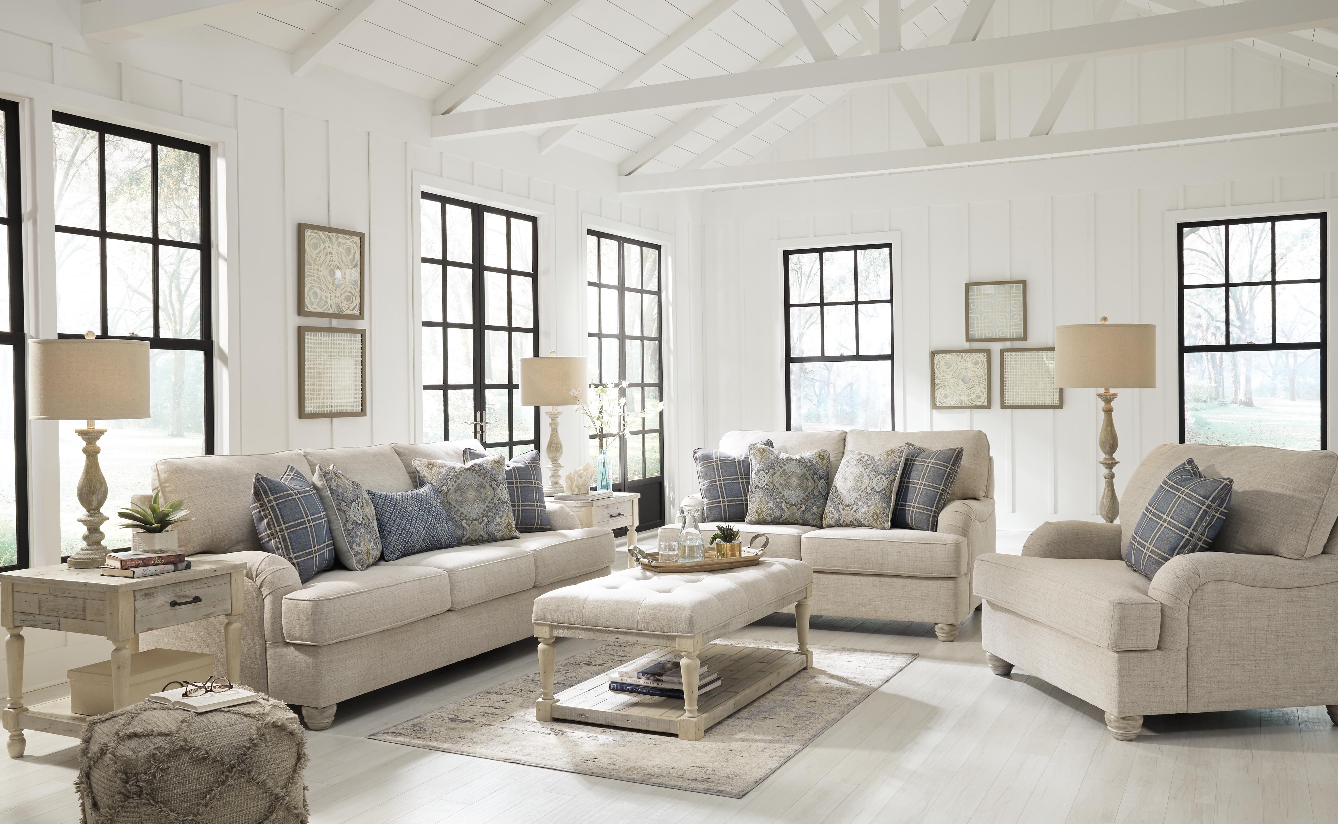 Traemore Oversized Chair - image 4