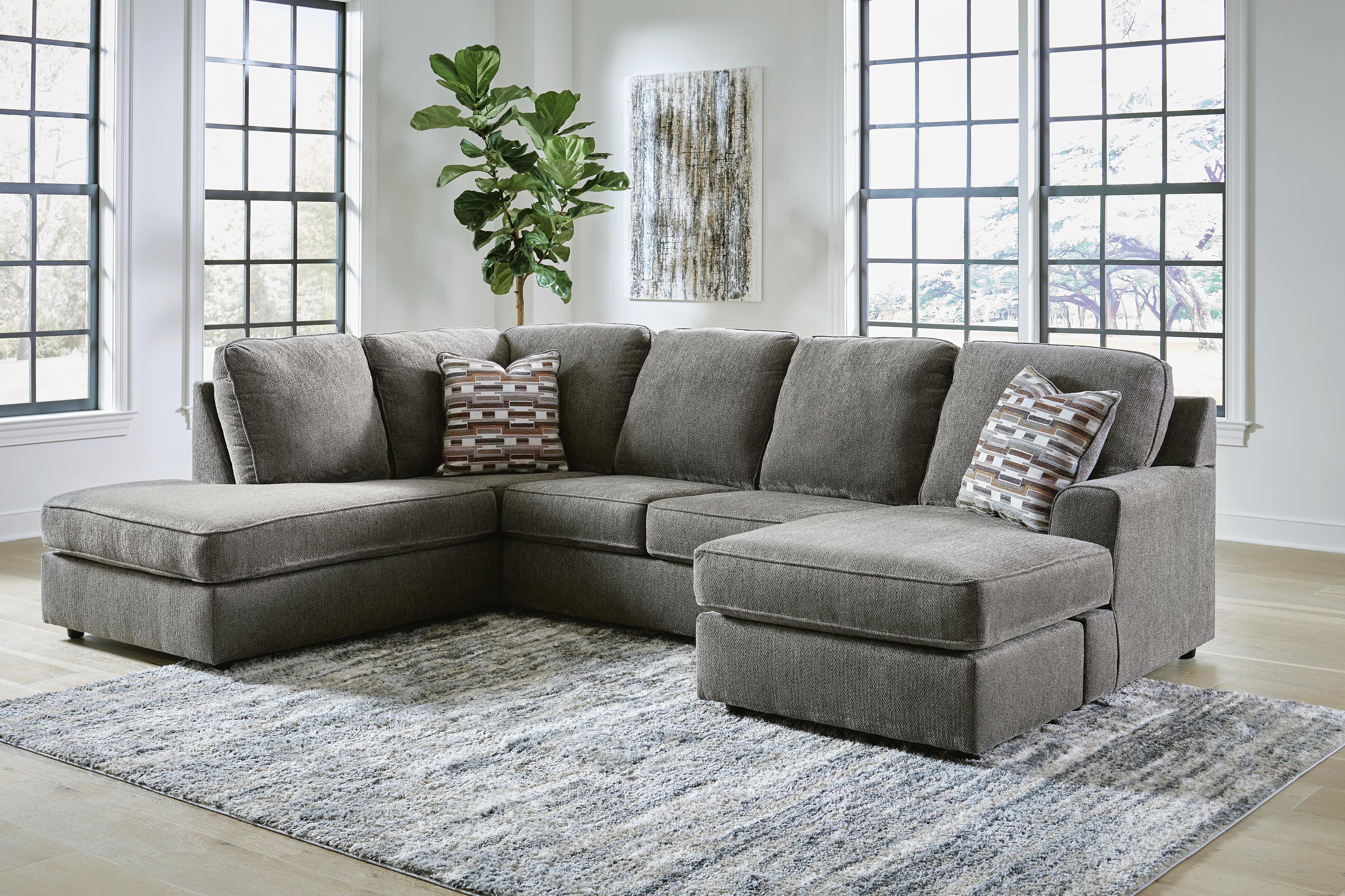 O'Phannon 2-Piece Sectional with Chaise - image 1