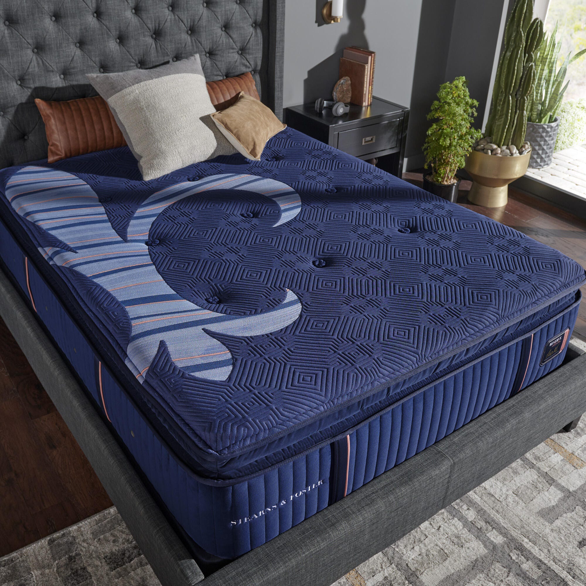 Stearns & Foster Reserve Firm Pillowtop Split CA King, Navy, large