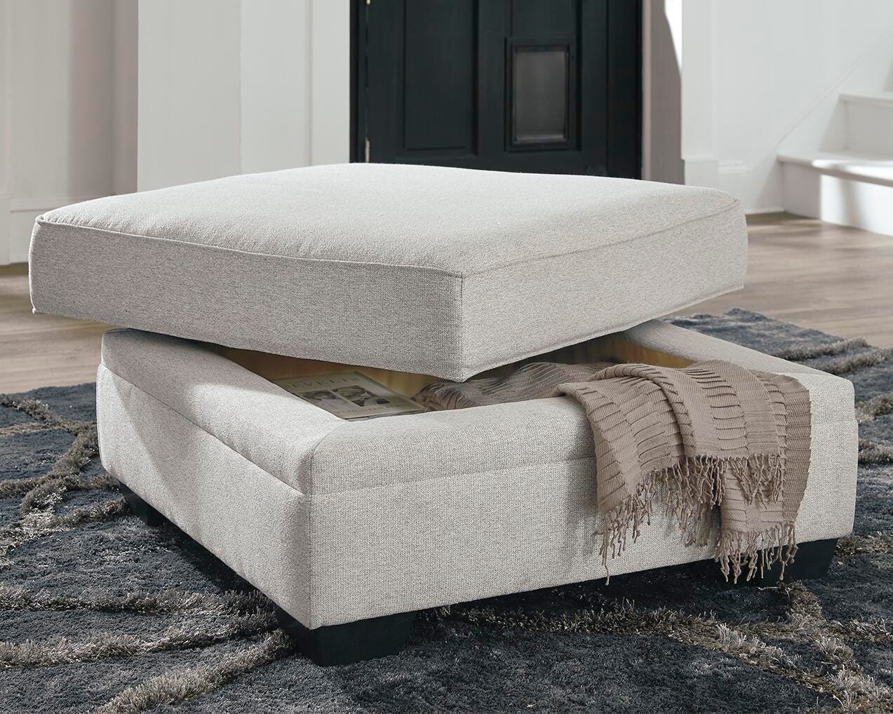 Dellara Ottoman | Ashley