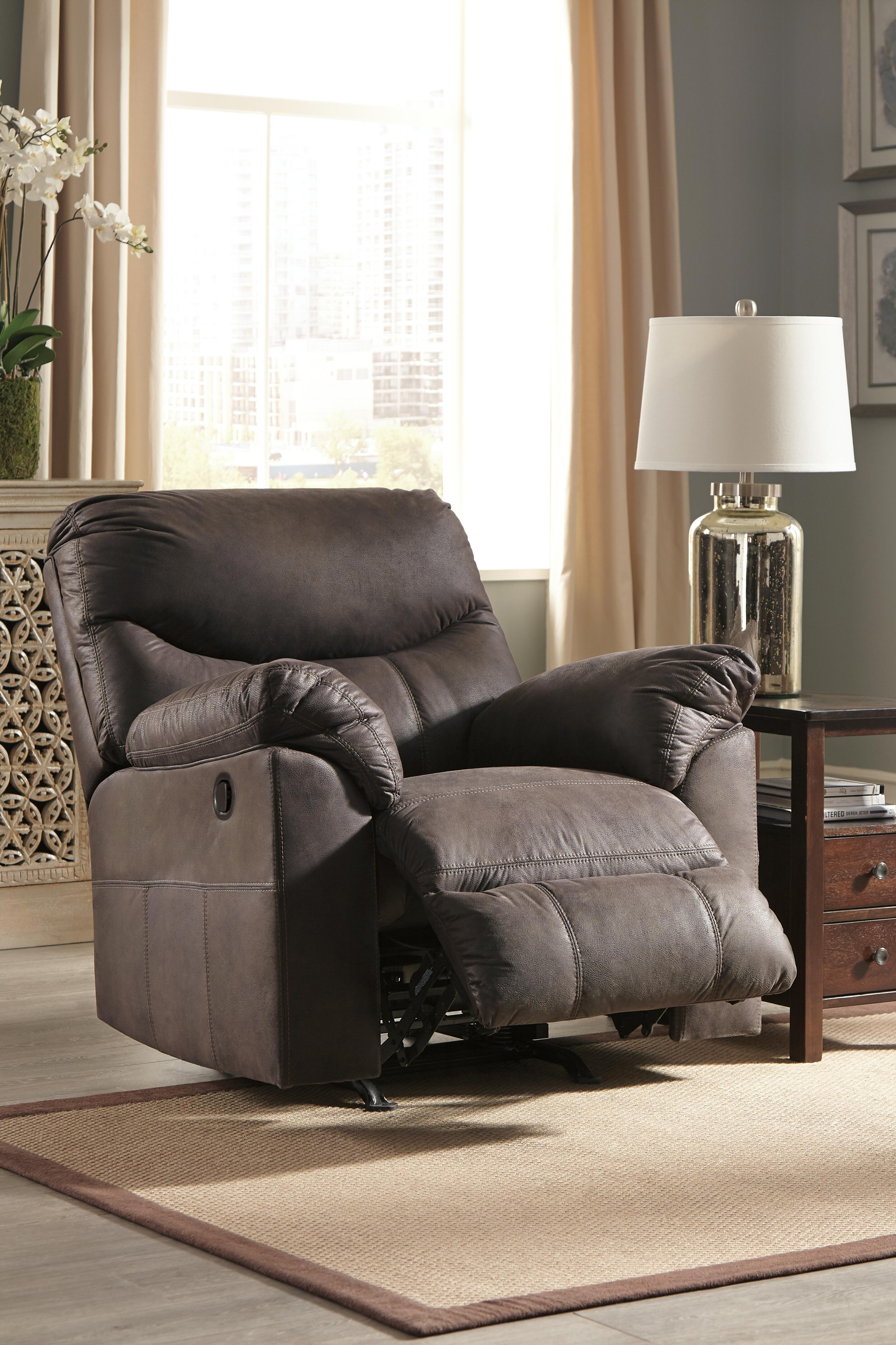 Boxberg Reclining Sofa and Recliner - image 13