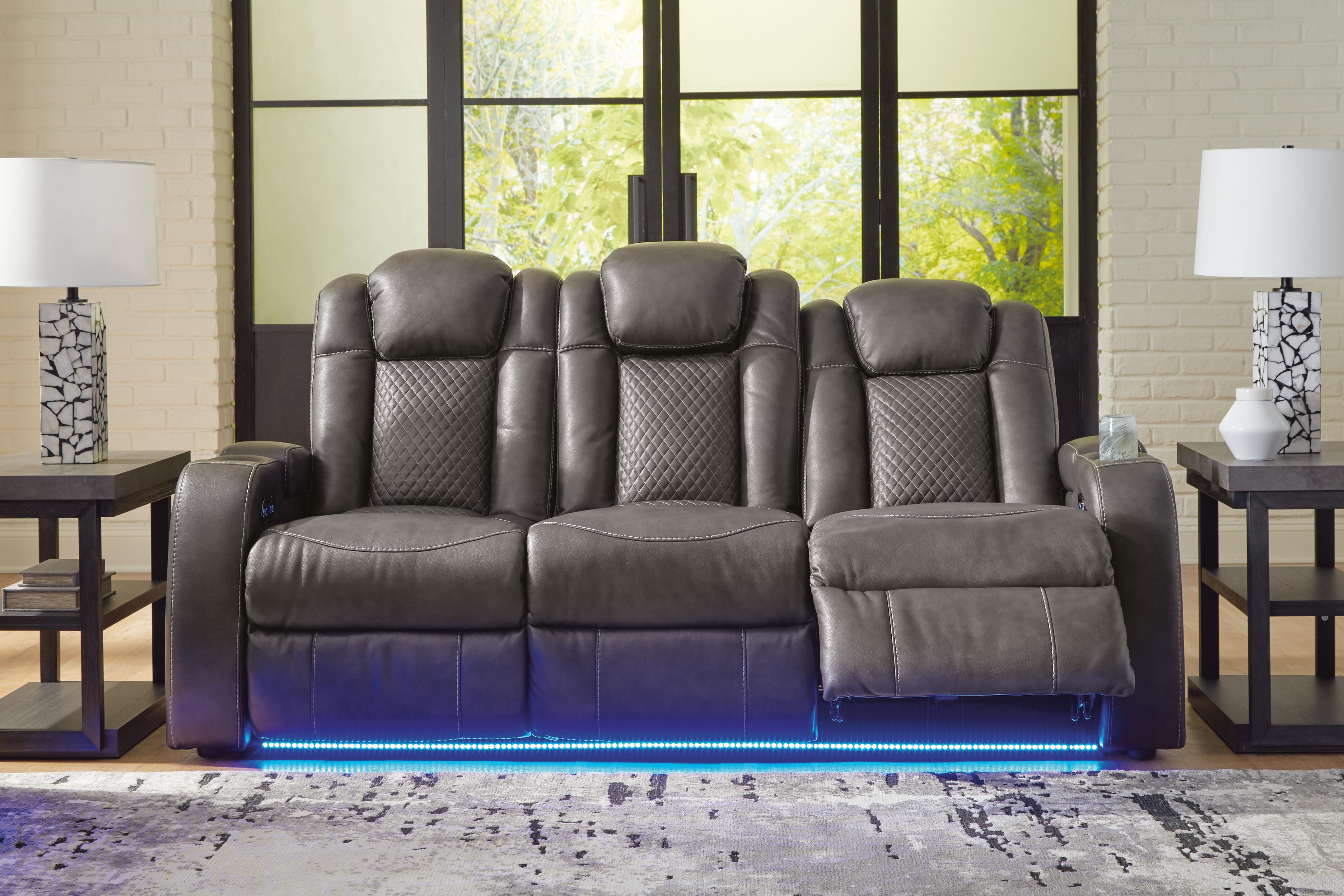Fyne-Dyme Power Reclining Sofa - image 9
