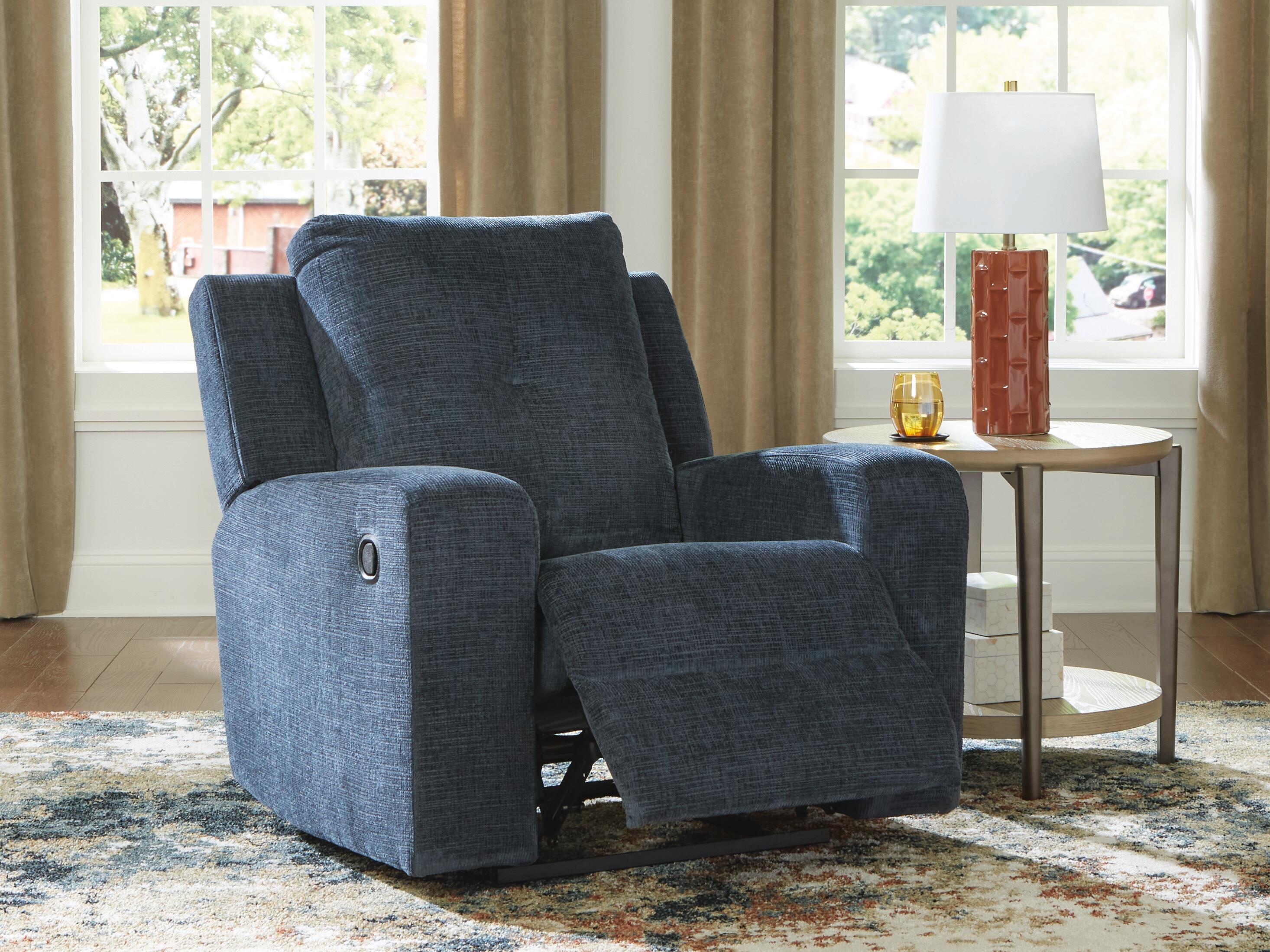 Danum Recliner - image 8