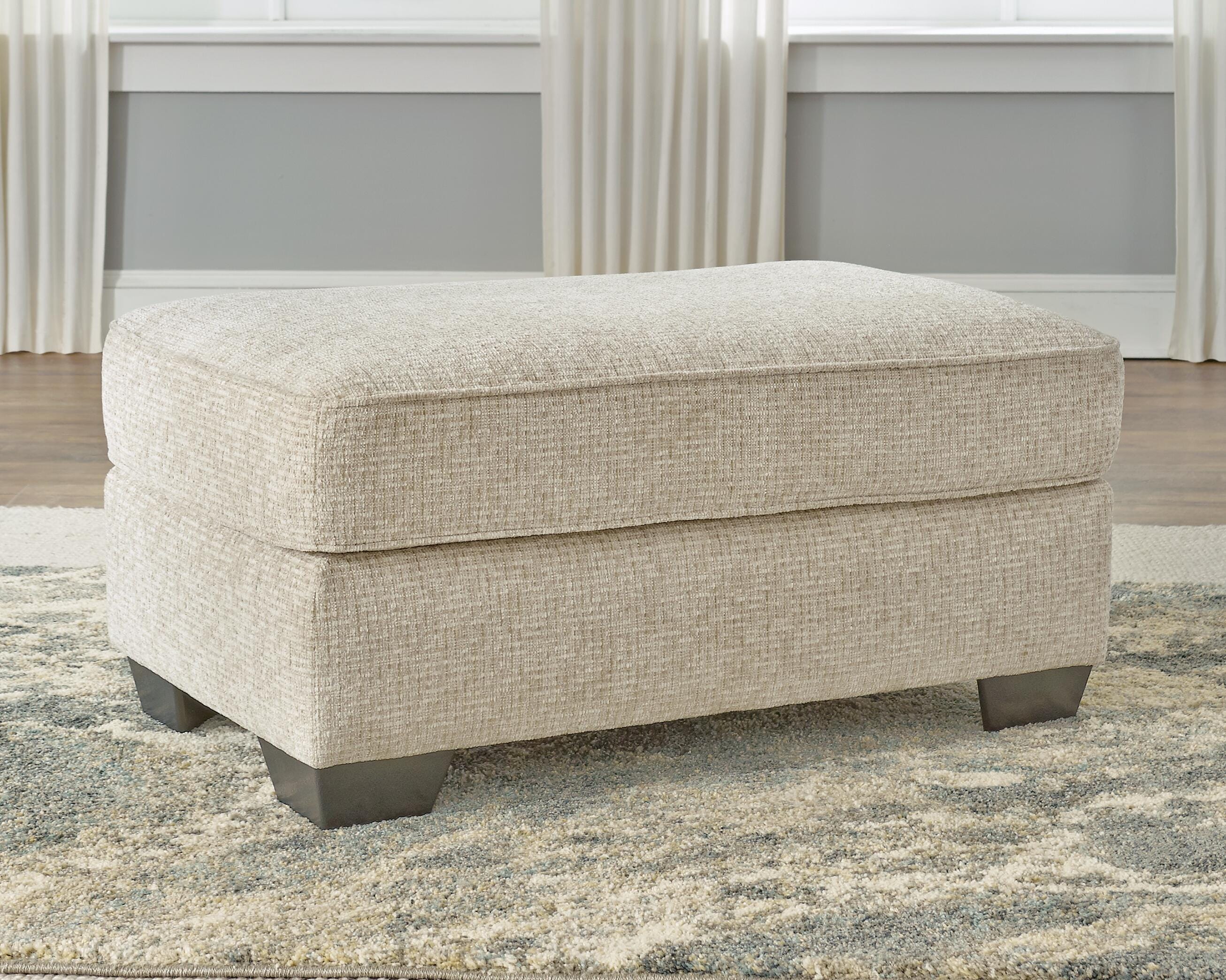 Haisley Ottoman - image 1