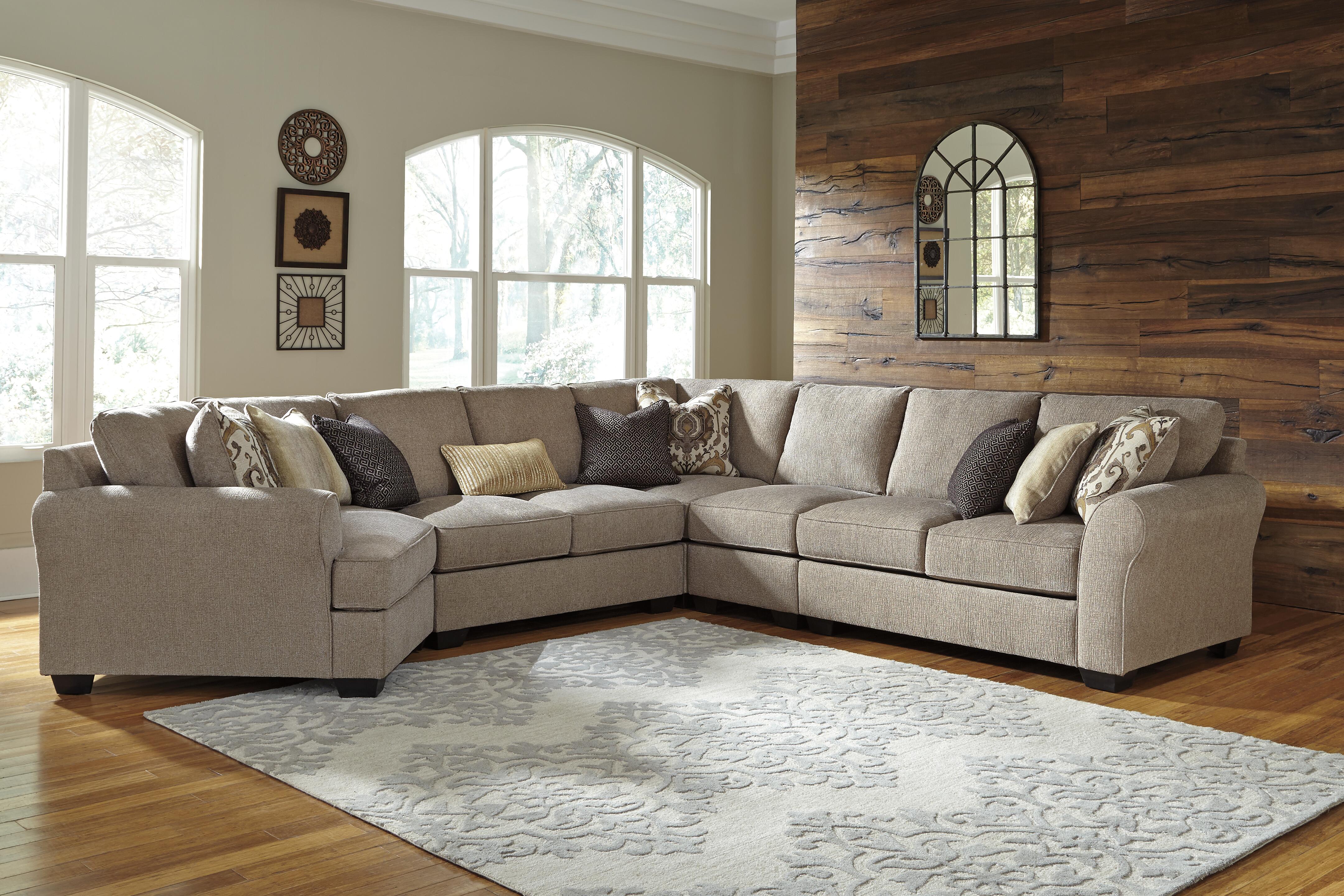 Pantomine 5-Piece Sectional with Cuddler - image 1