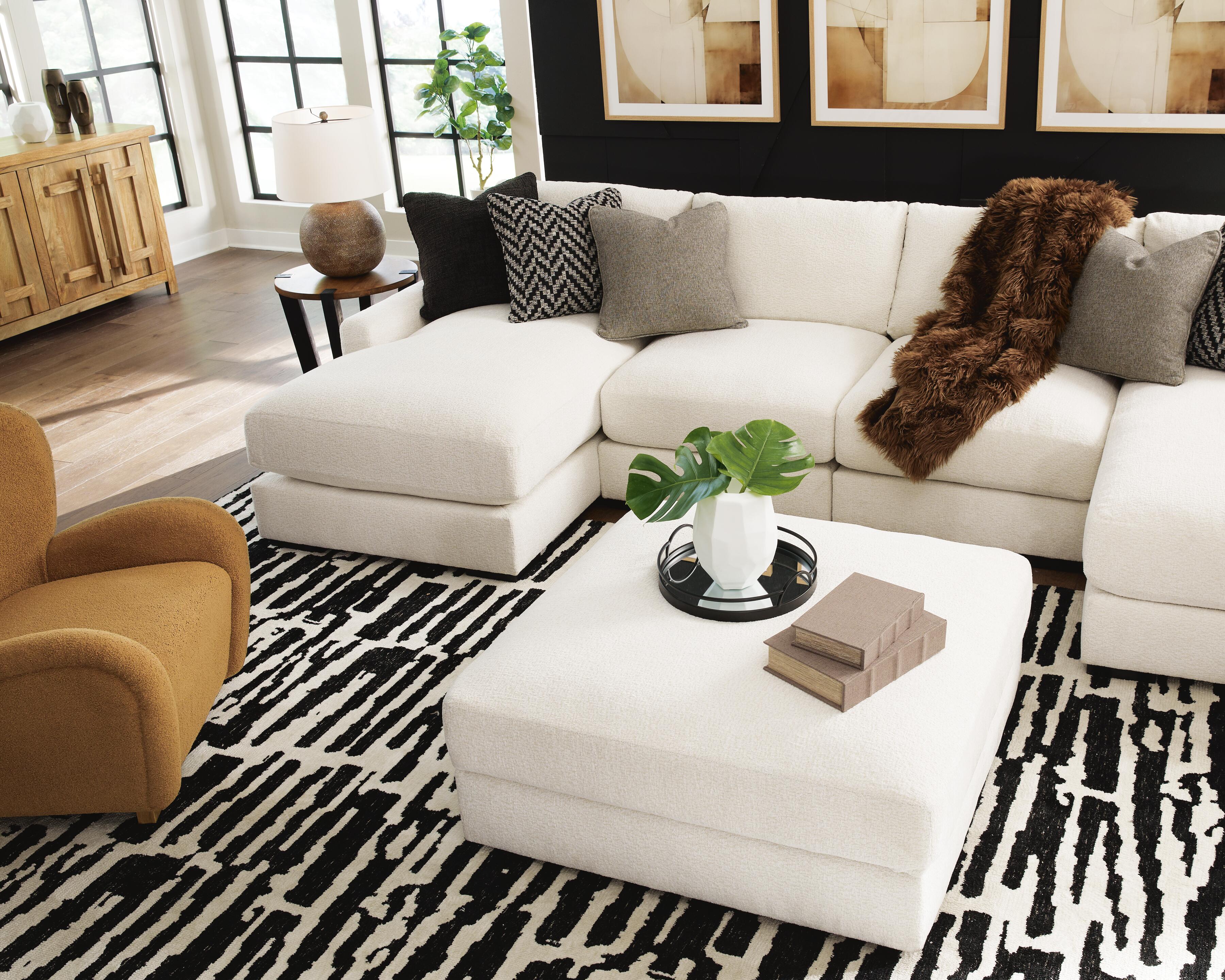 Elissa Court 4-Piece Sectional - image 6