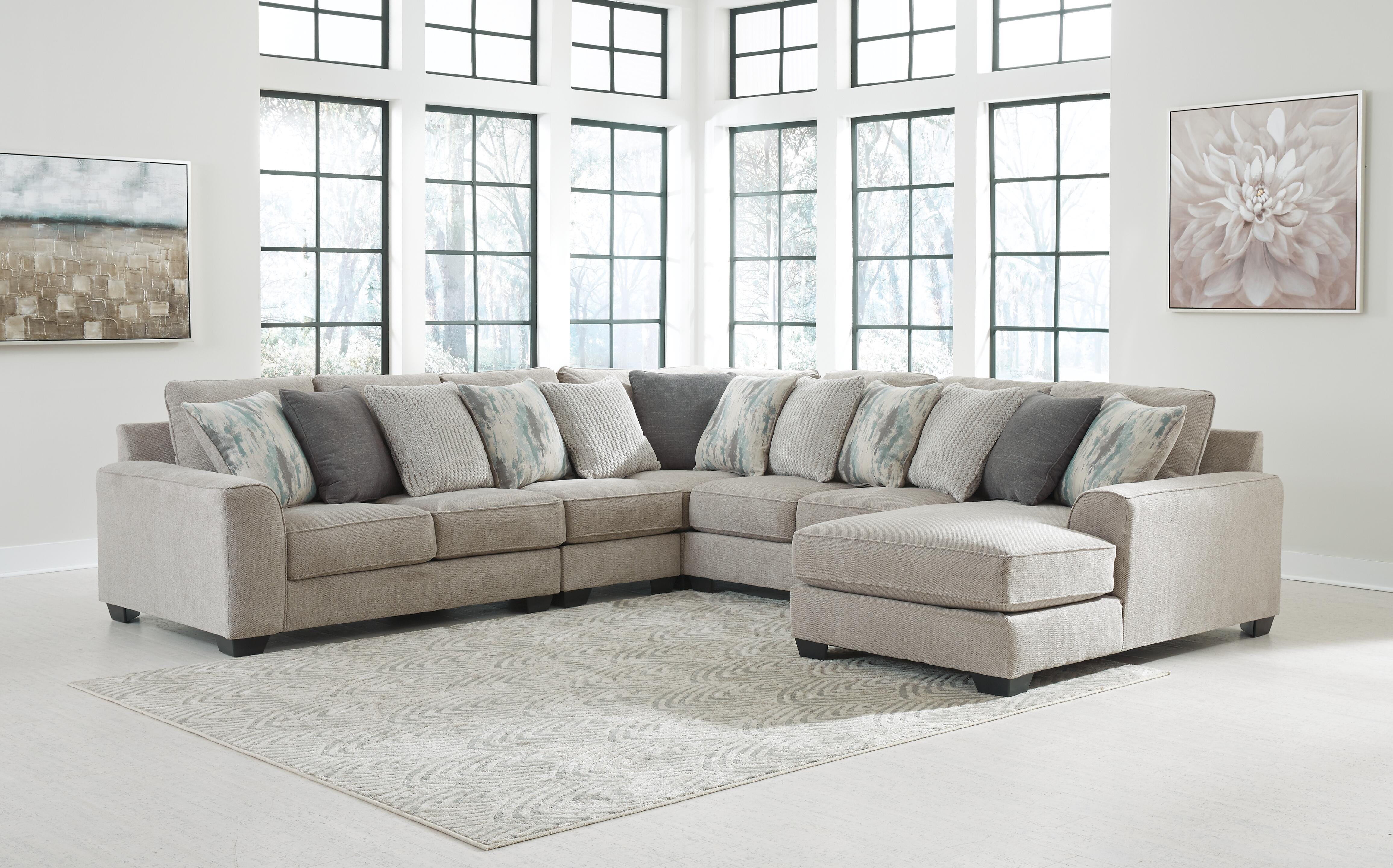 Ardsley 5-Piece Sectional with Chaise - image 1