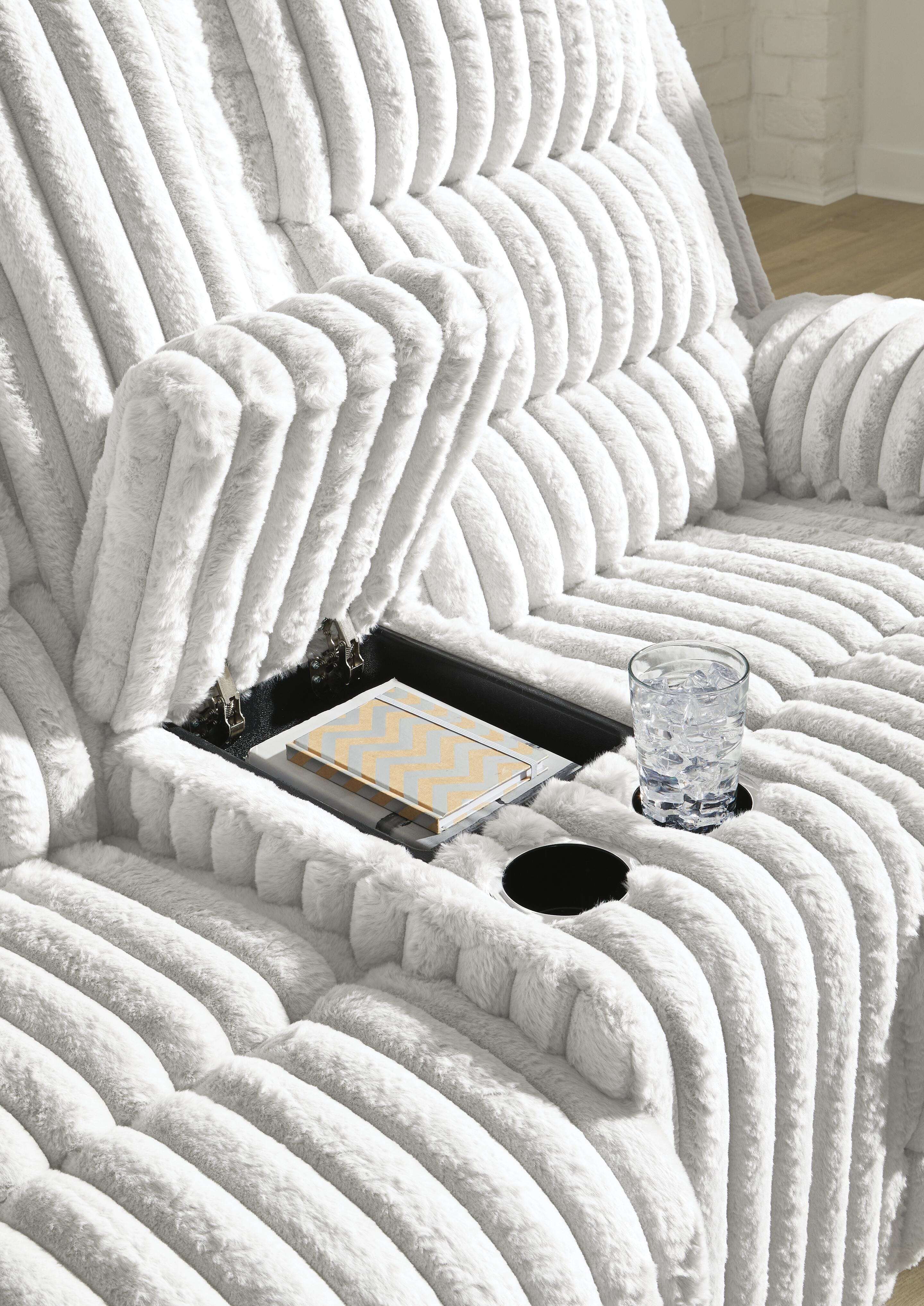Technique Power Reclining Loveseat with Console - image 6