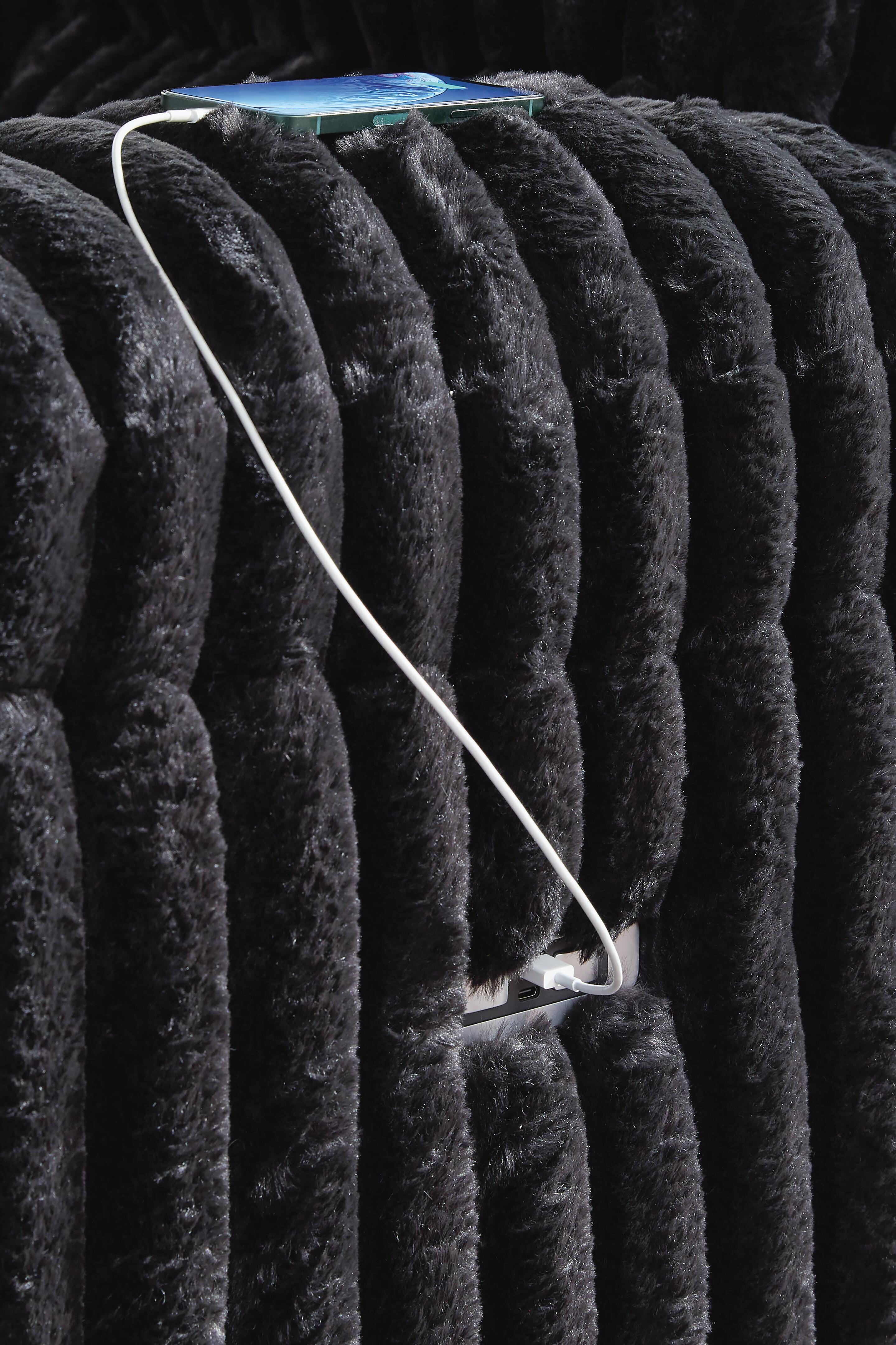 Technique Power Recliner - image 7