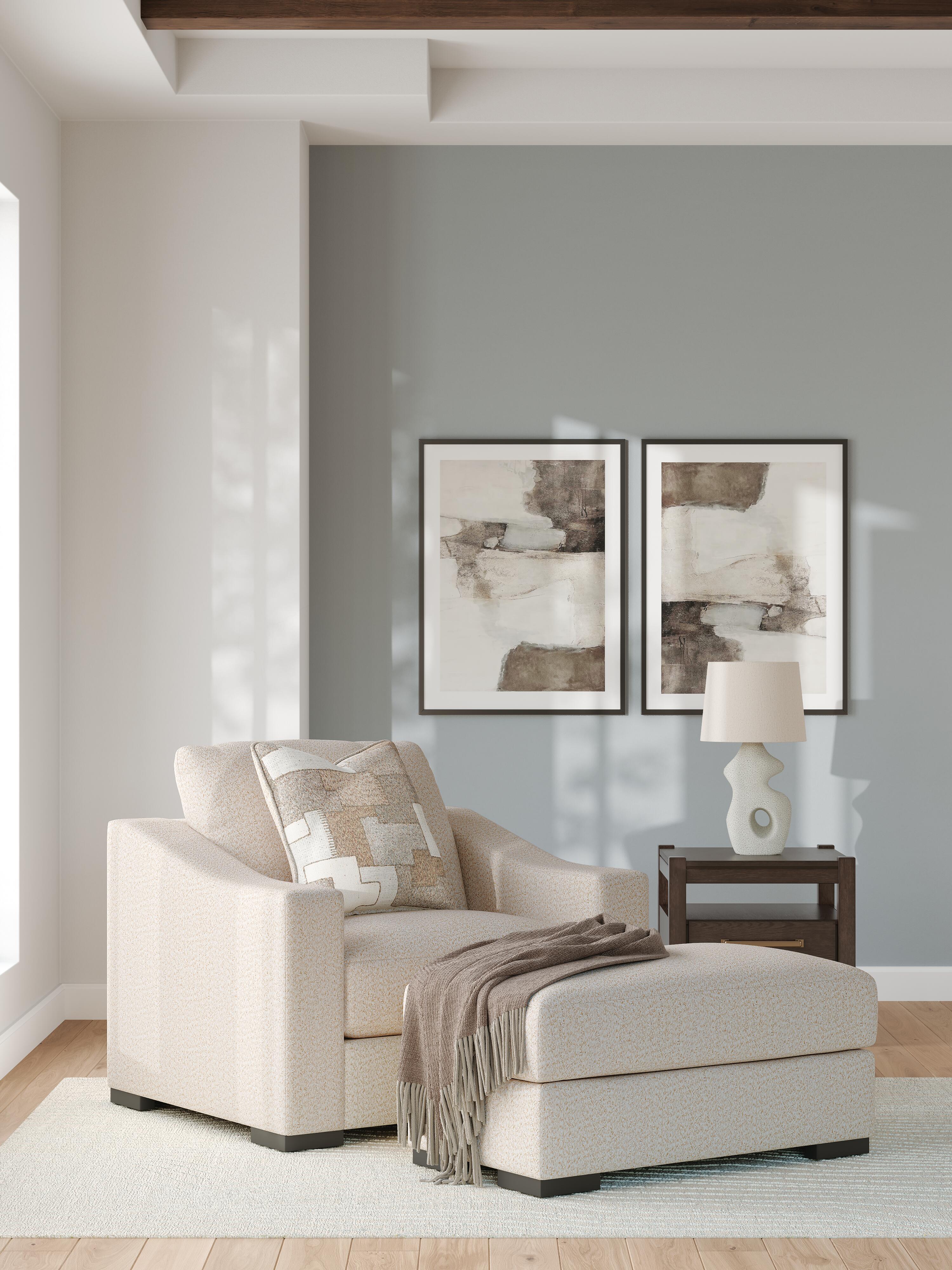 Tildan Oversized Chair - image 9