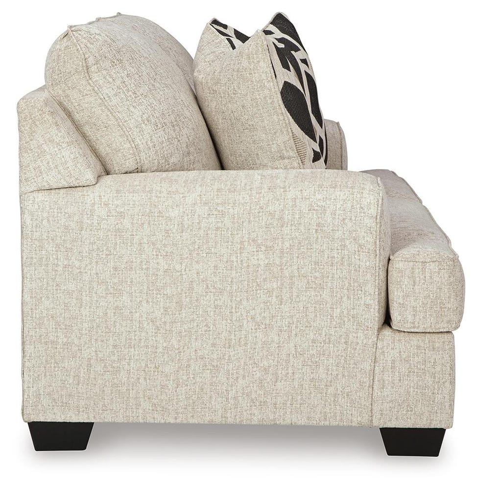 Heartcort Loveseat