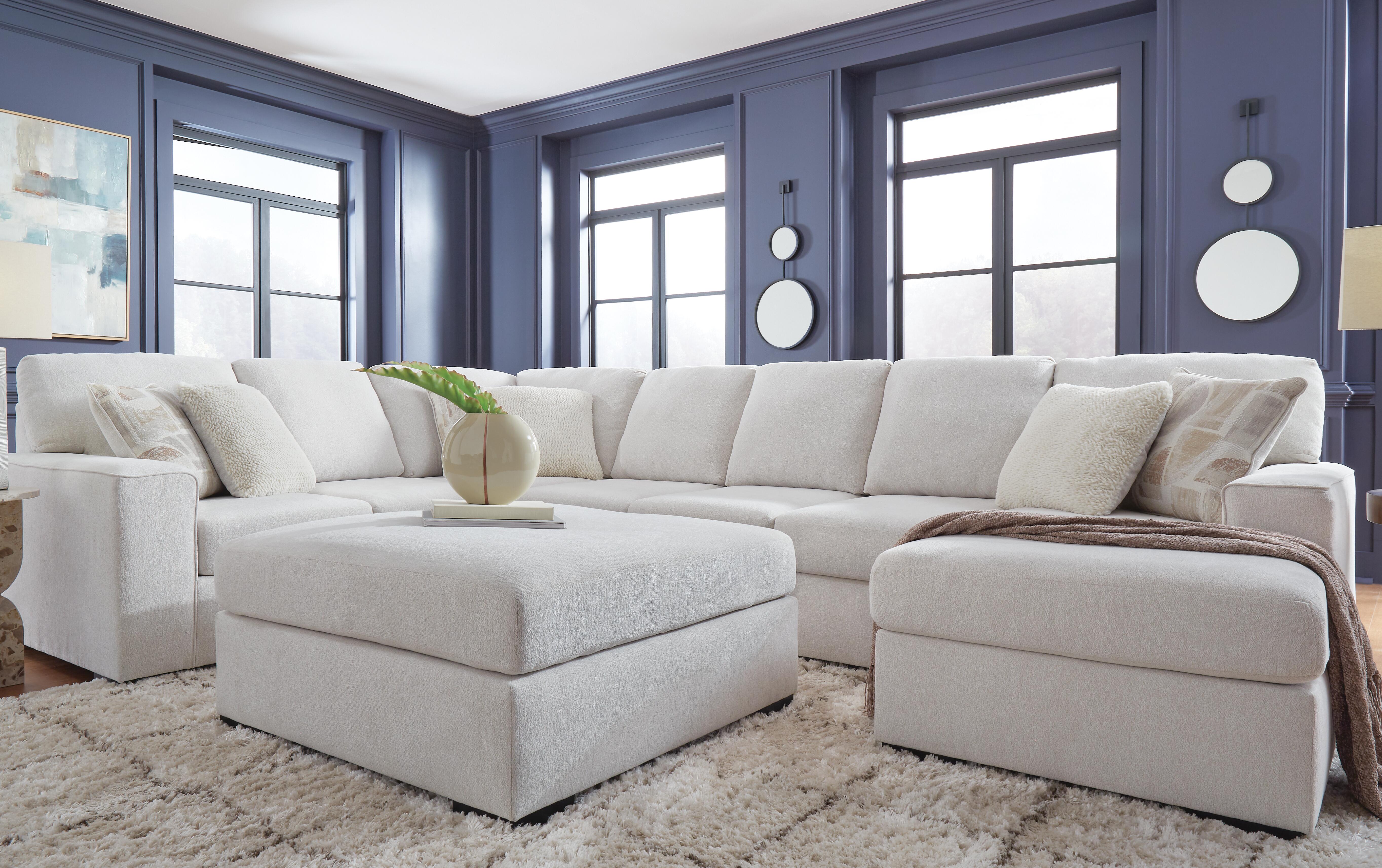 Leighelli 4-Piece Sectional with Chaise - image 5