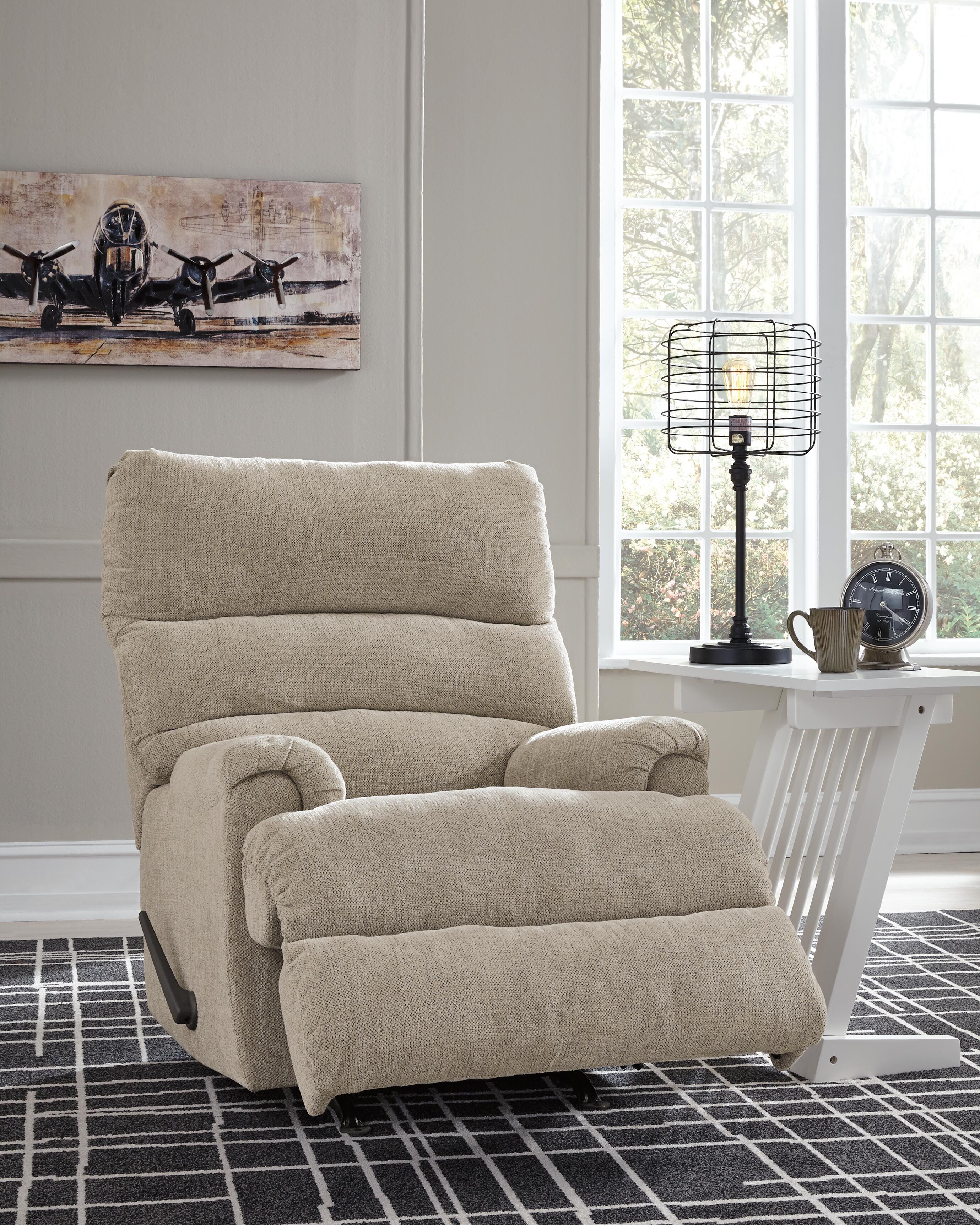 Man Fort Recliner - image 6