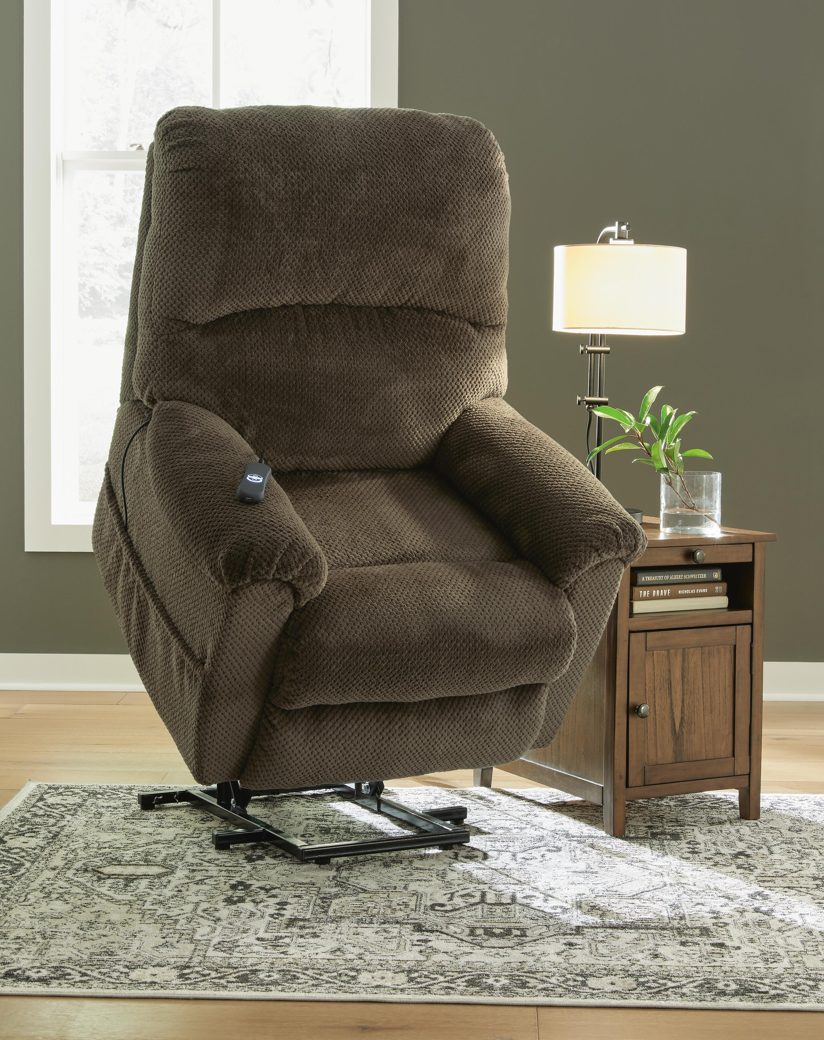 Shadowboxer Power Lift Recliner - image 11