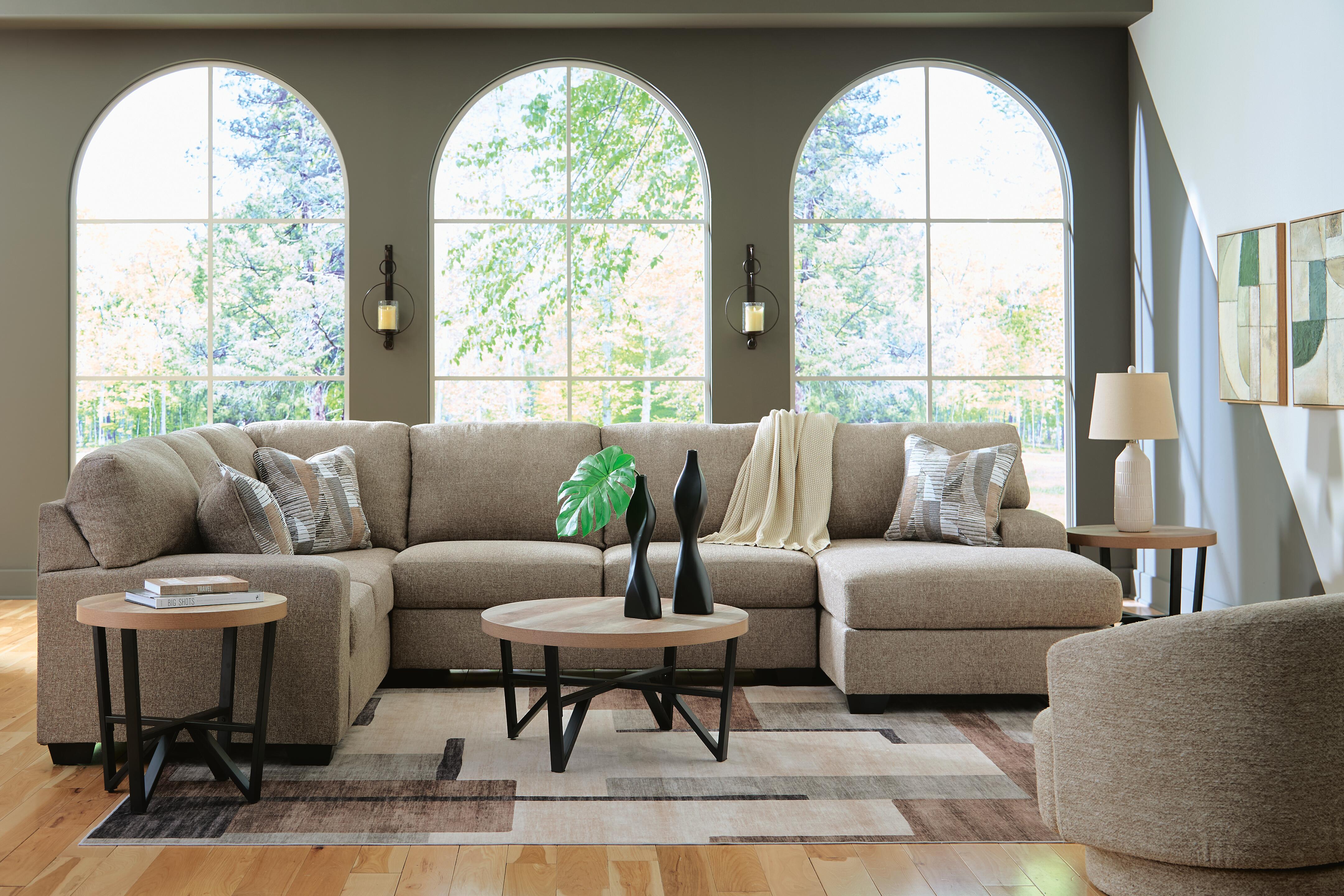 Newellen 3-Piece Sectional with Chaise - image 4