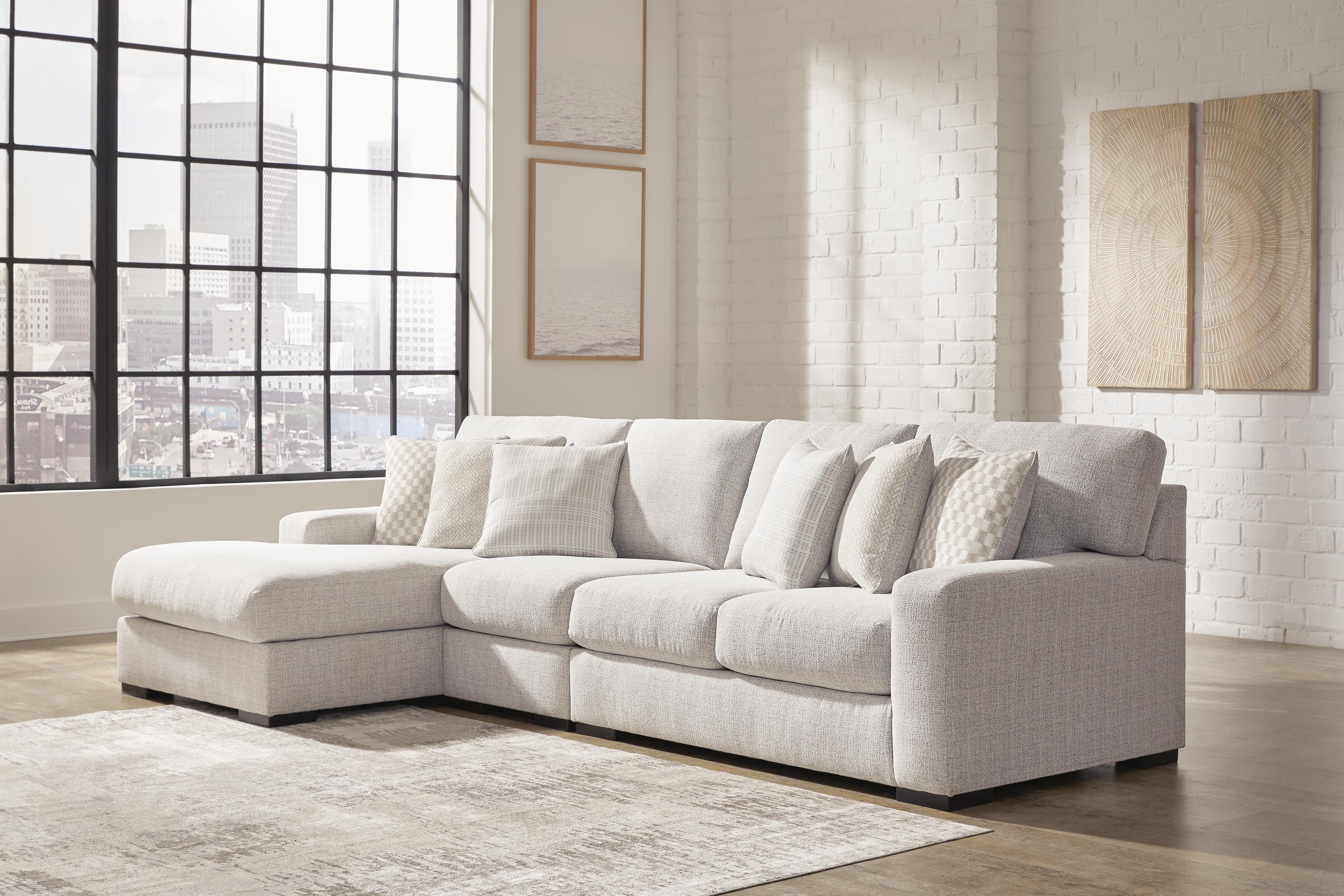 Larce 3-Piece Sectional with Chaise - image 1