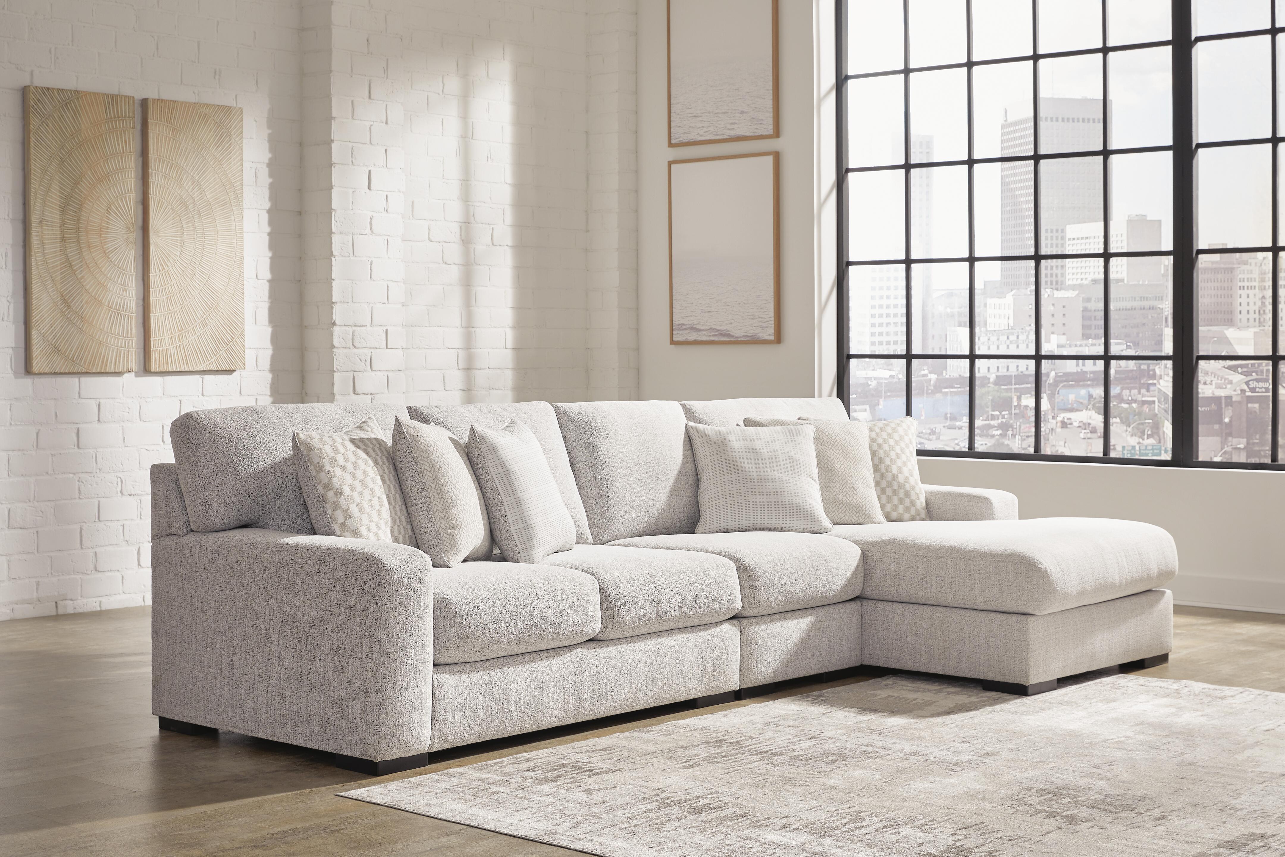 Larce 3-Piece Sectional with Chaise - image 1