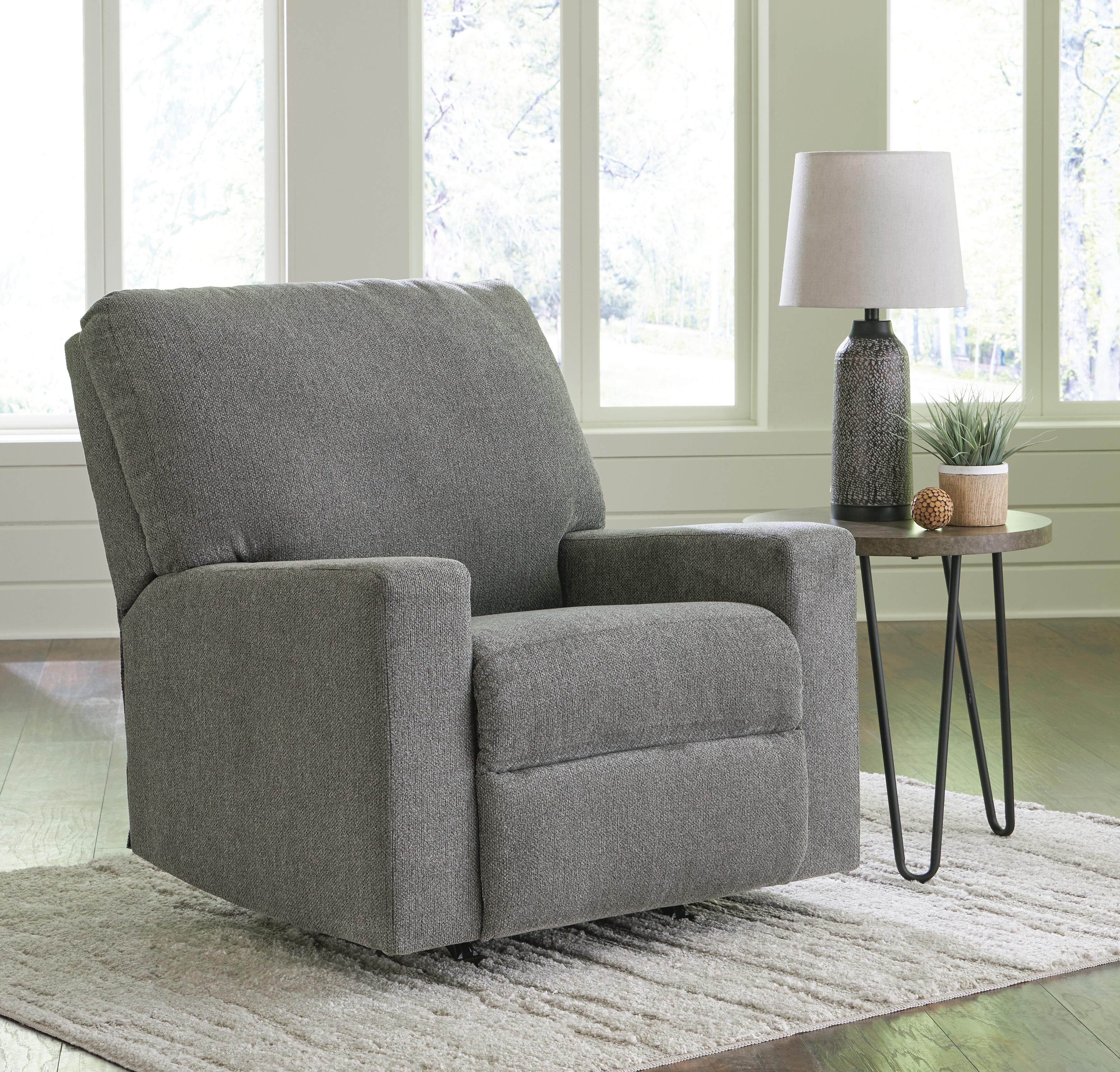 Deltona Sofa, Loveseat and Recliner - image 19