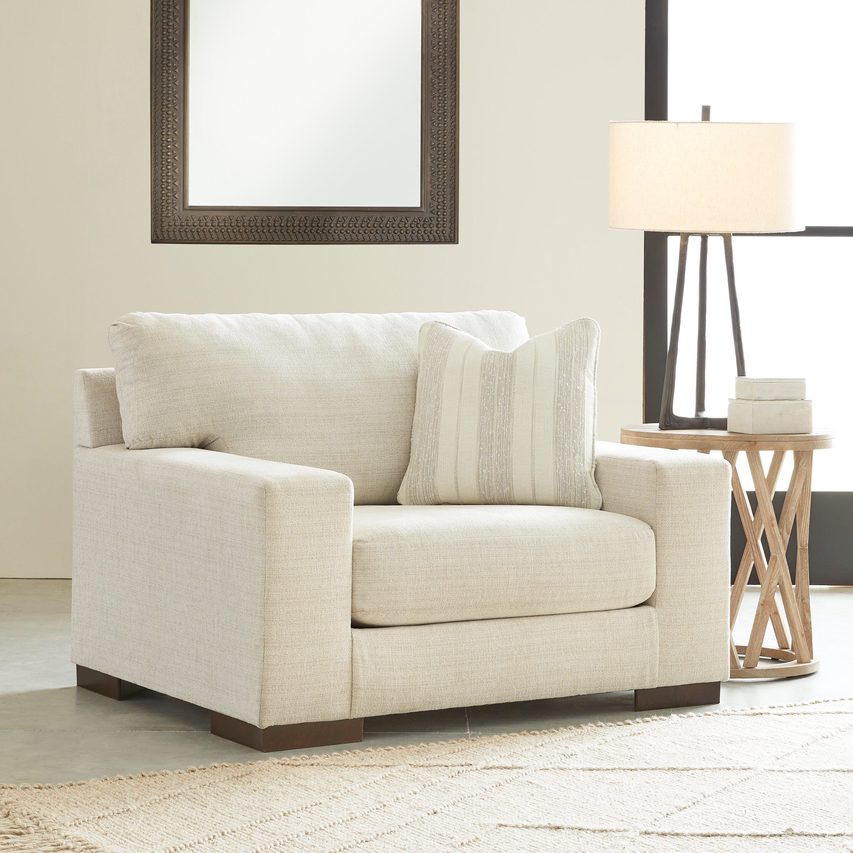 Maggie Oversized Chair, Birch, rollover
