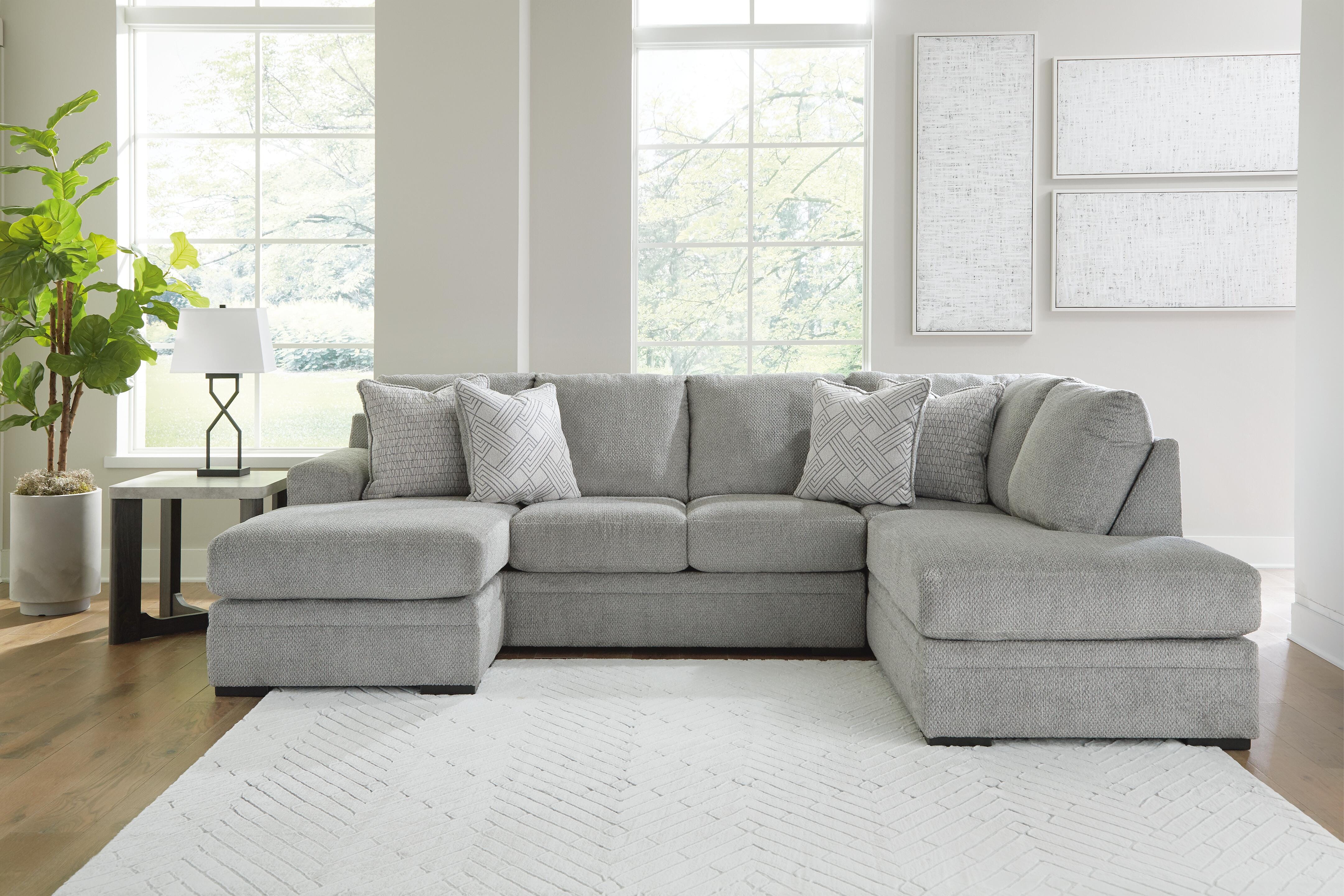 Casselbury 2-Piece Sectional with Chaise - image 5