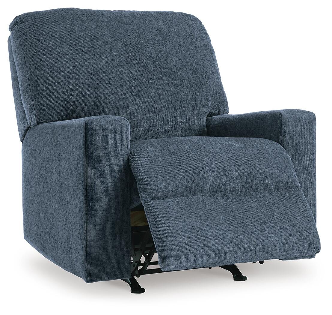 Rannis Recliner - image 3