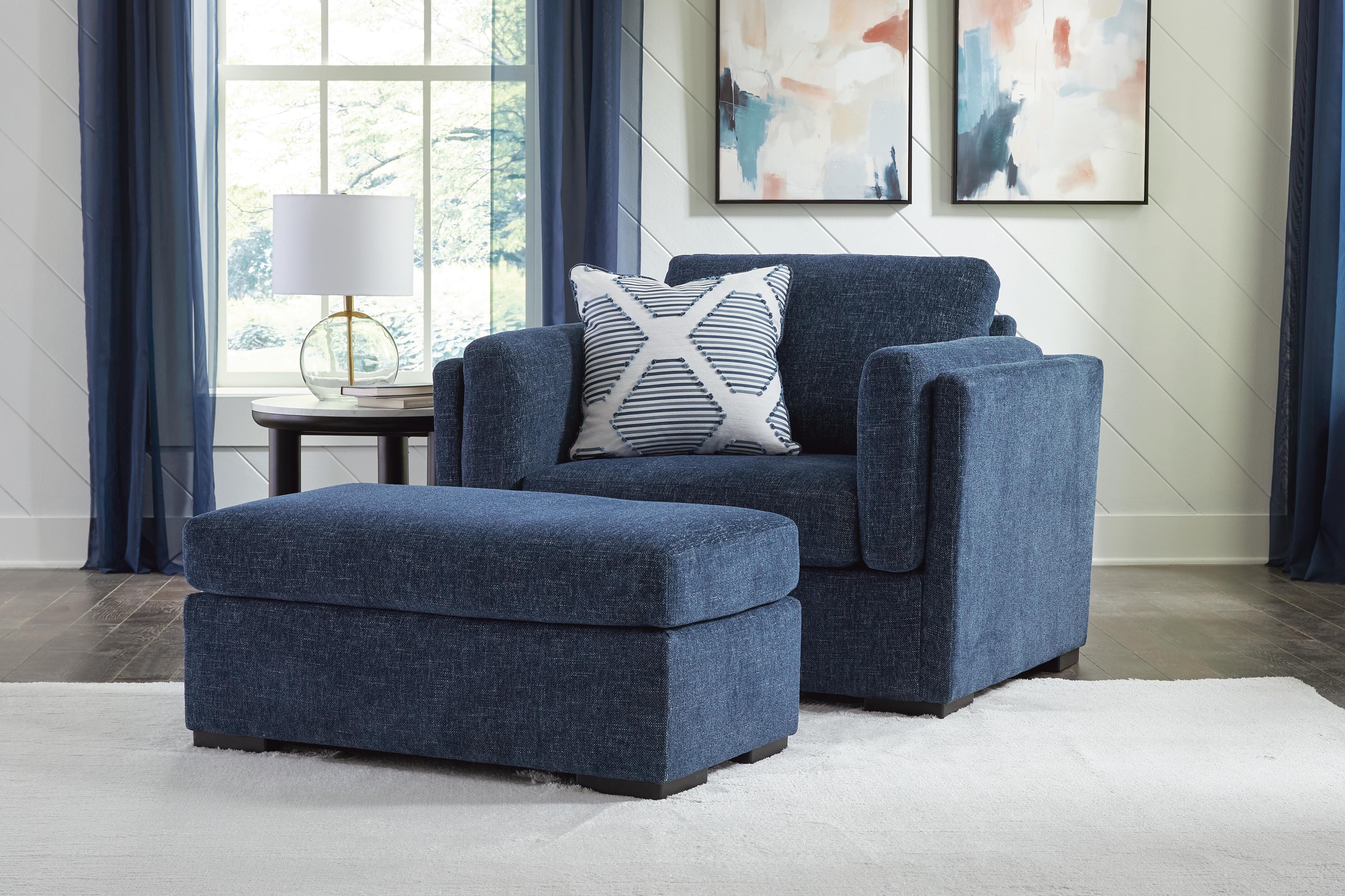 Sillón y otomana grandes Evansley - image 2