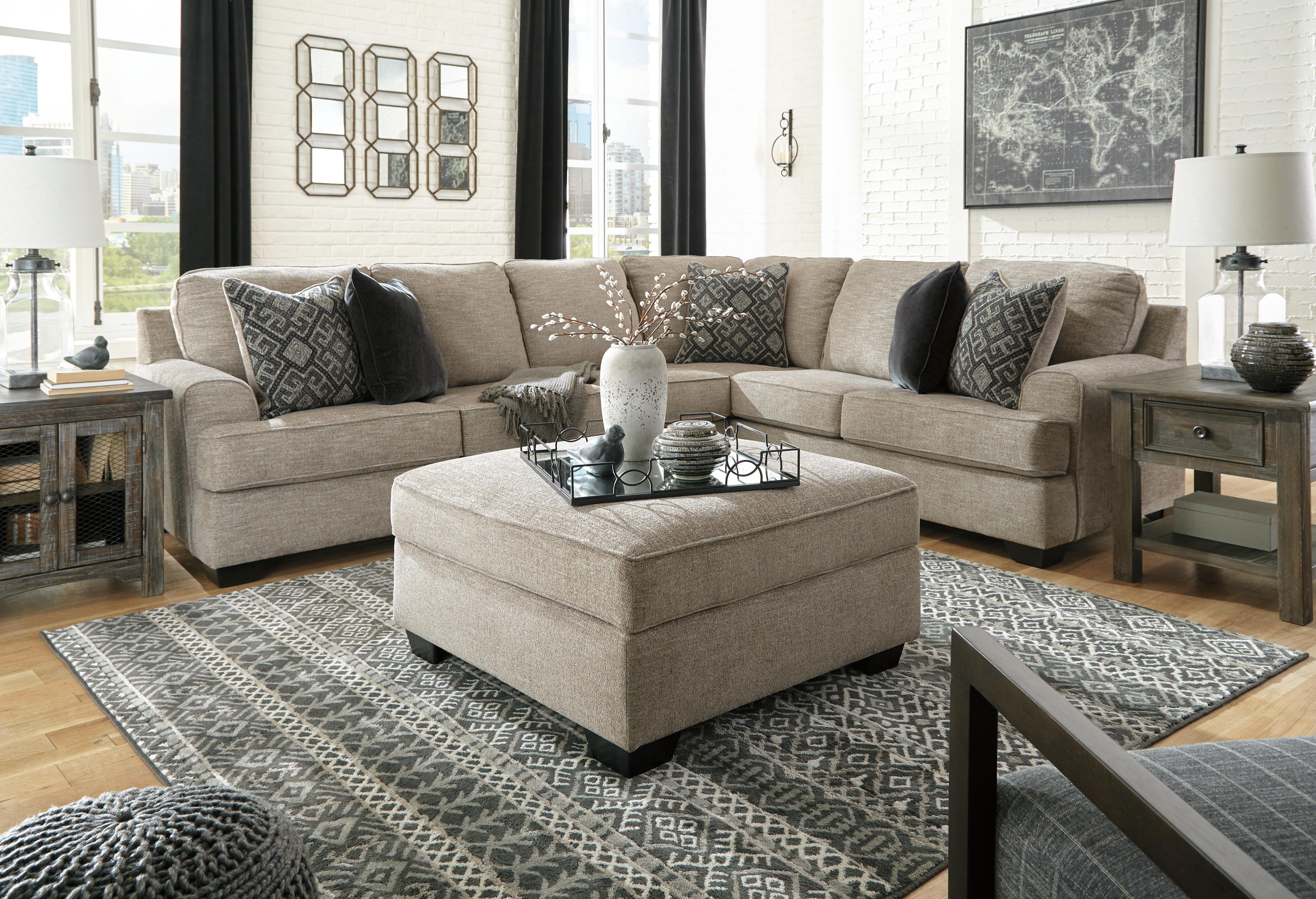 Bovarian 3-Piece Sectional - image 7