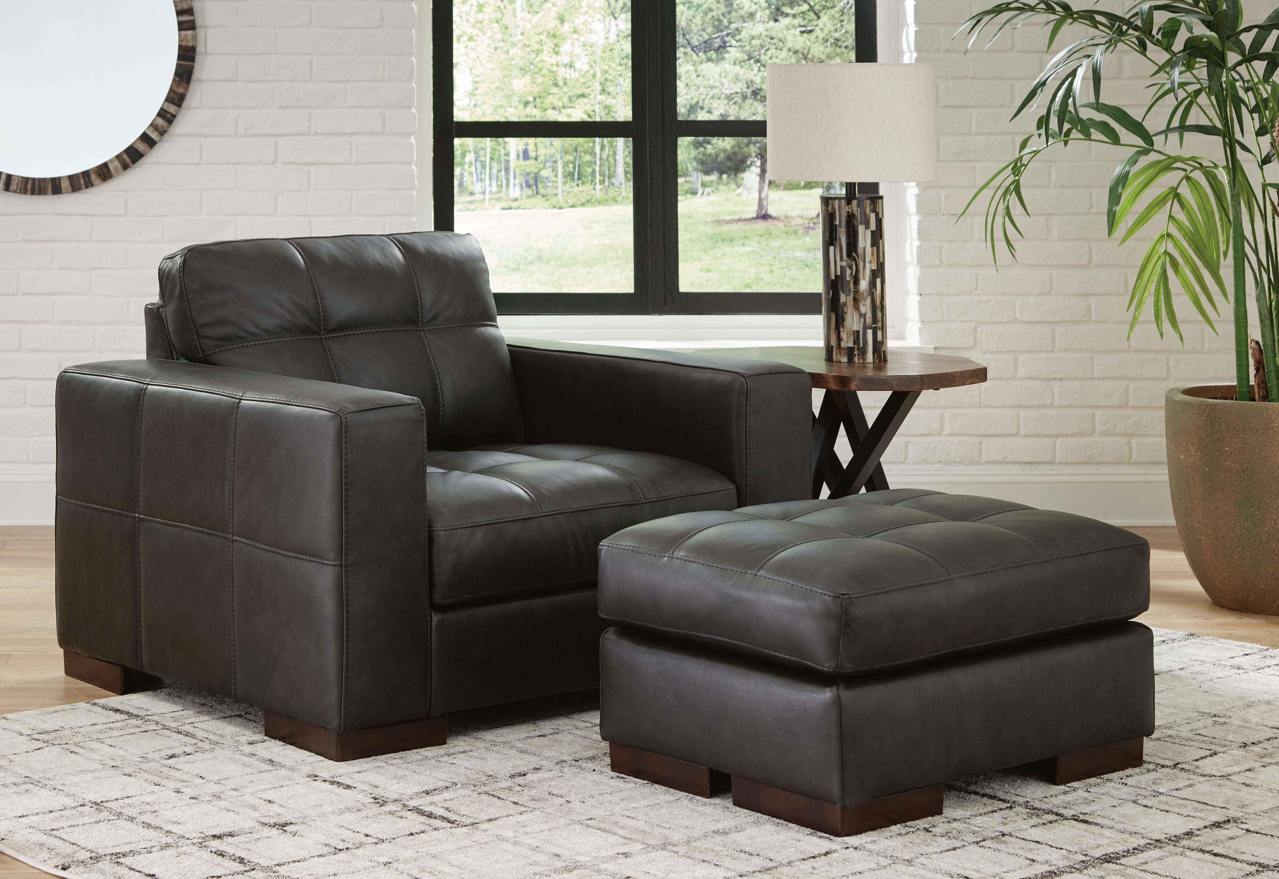 Sillón Luigi Oversized y otomana - image 1