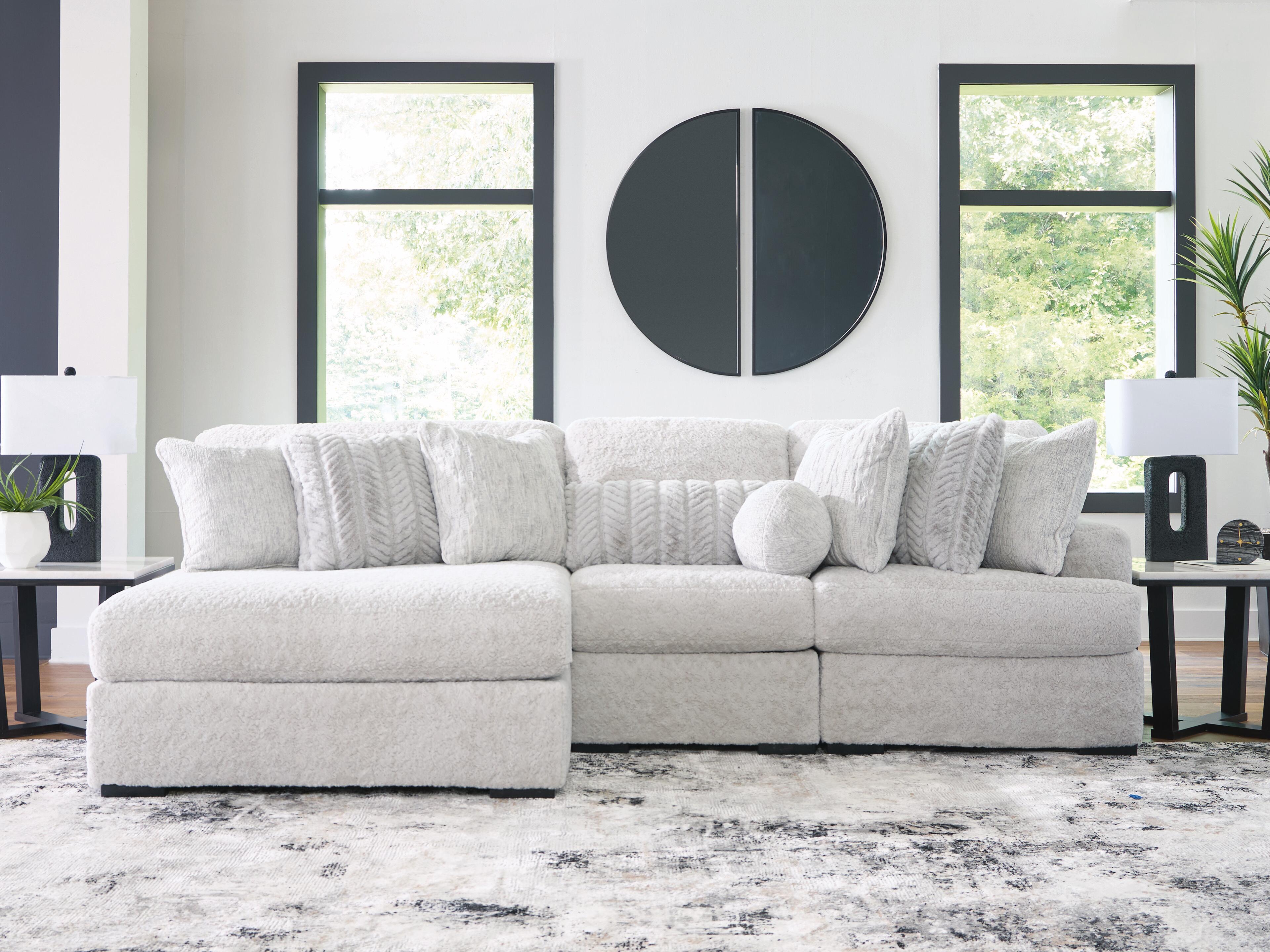 Snodoodle 3-Piece Sectional with Chaise - image 1