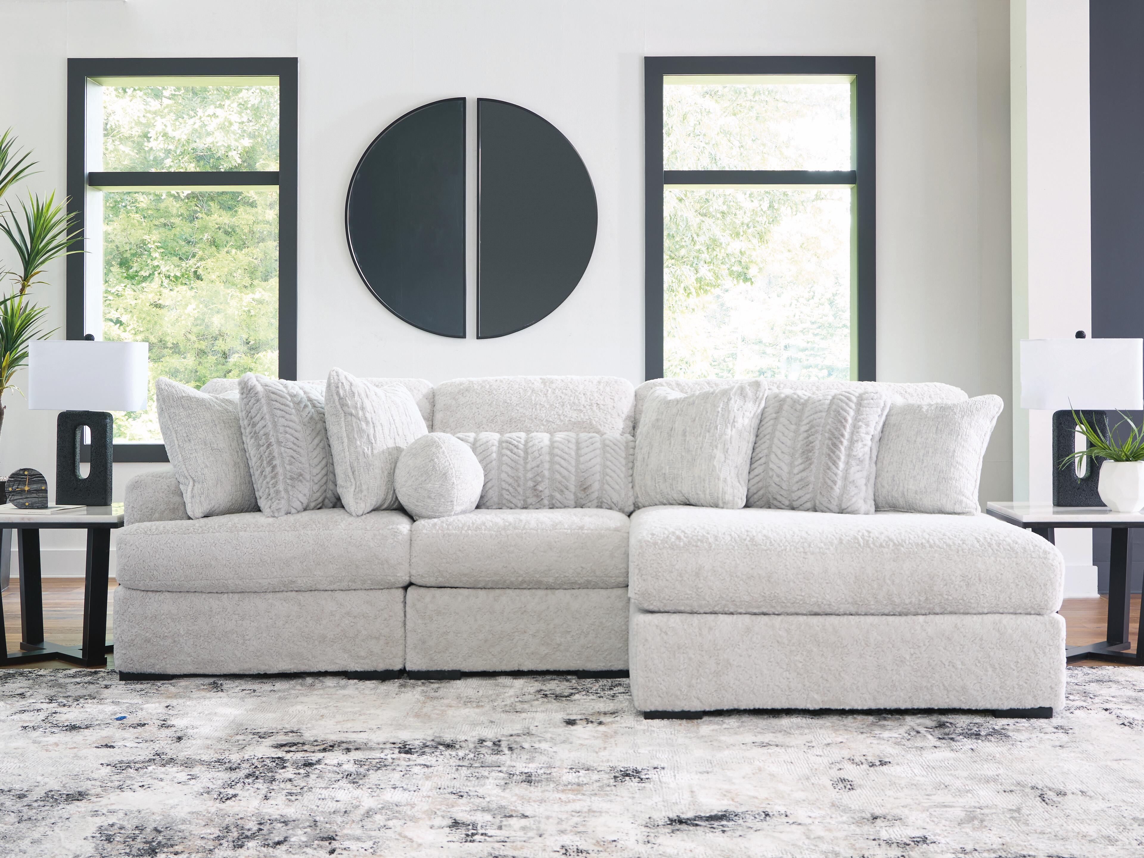 Snodoodle 3-Piece Sectional with Chaise - image 1