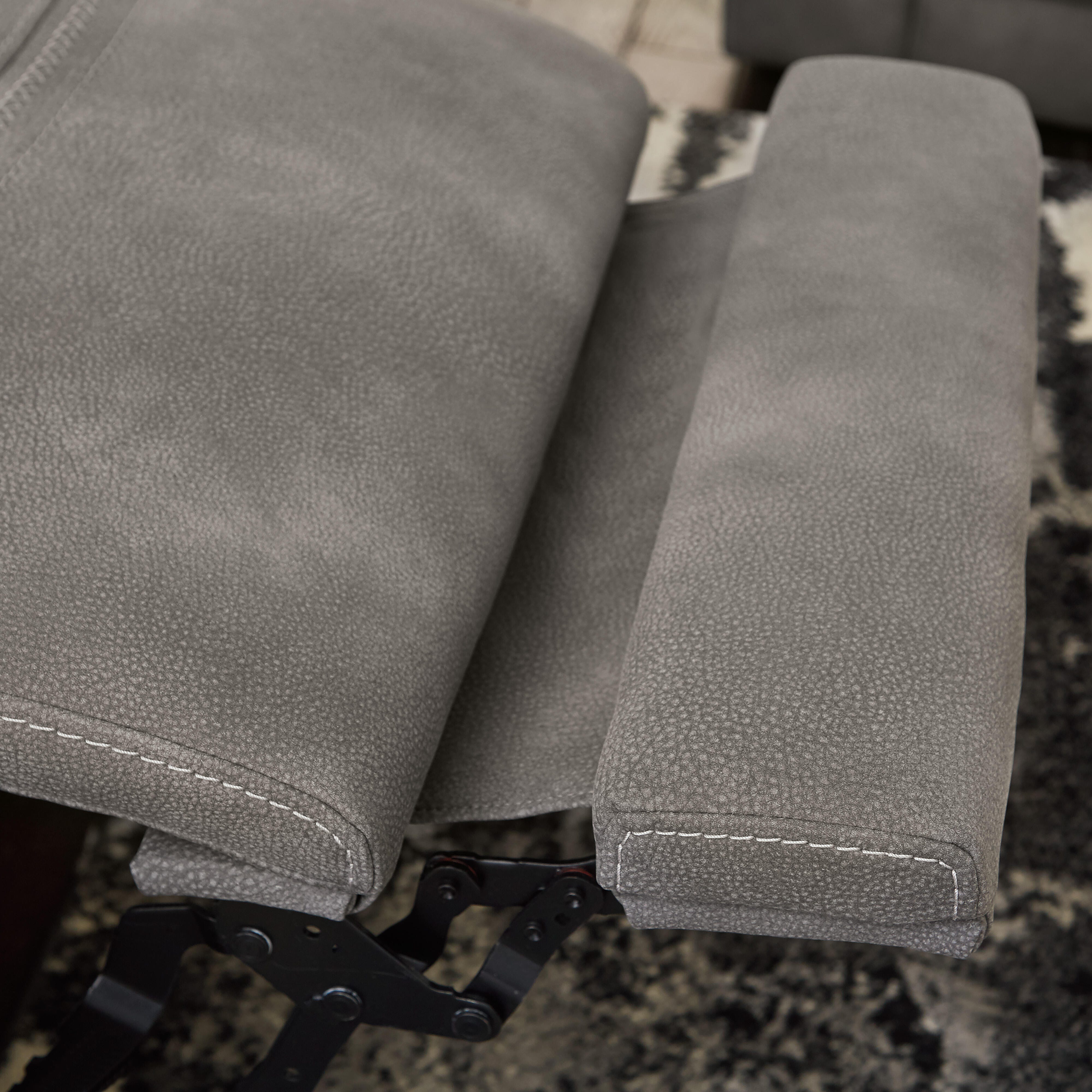 Next-Gen DuraPella Power Recliner - image 10