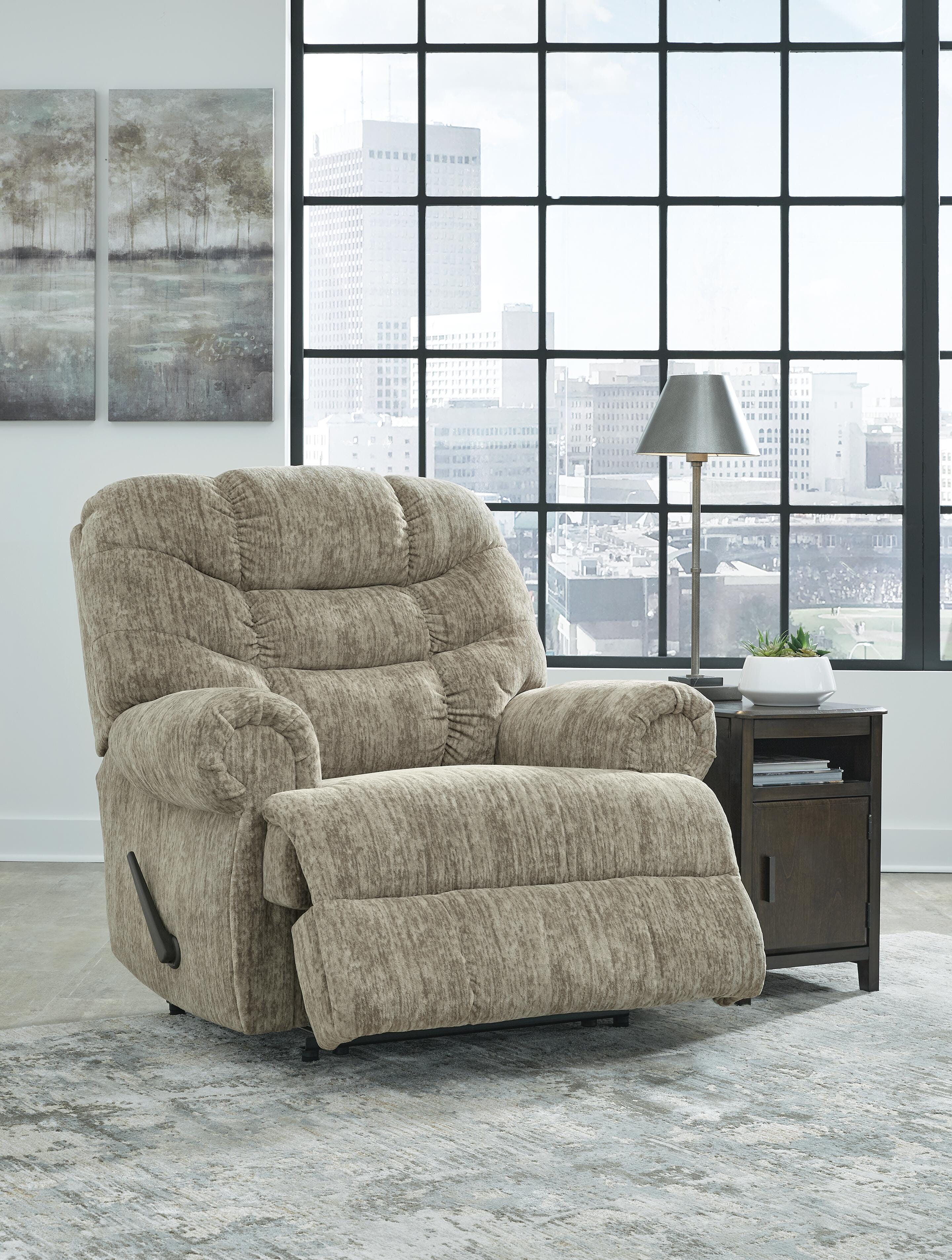 Movie Man Recliner - image 9