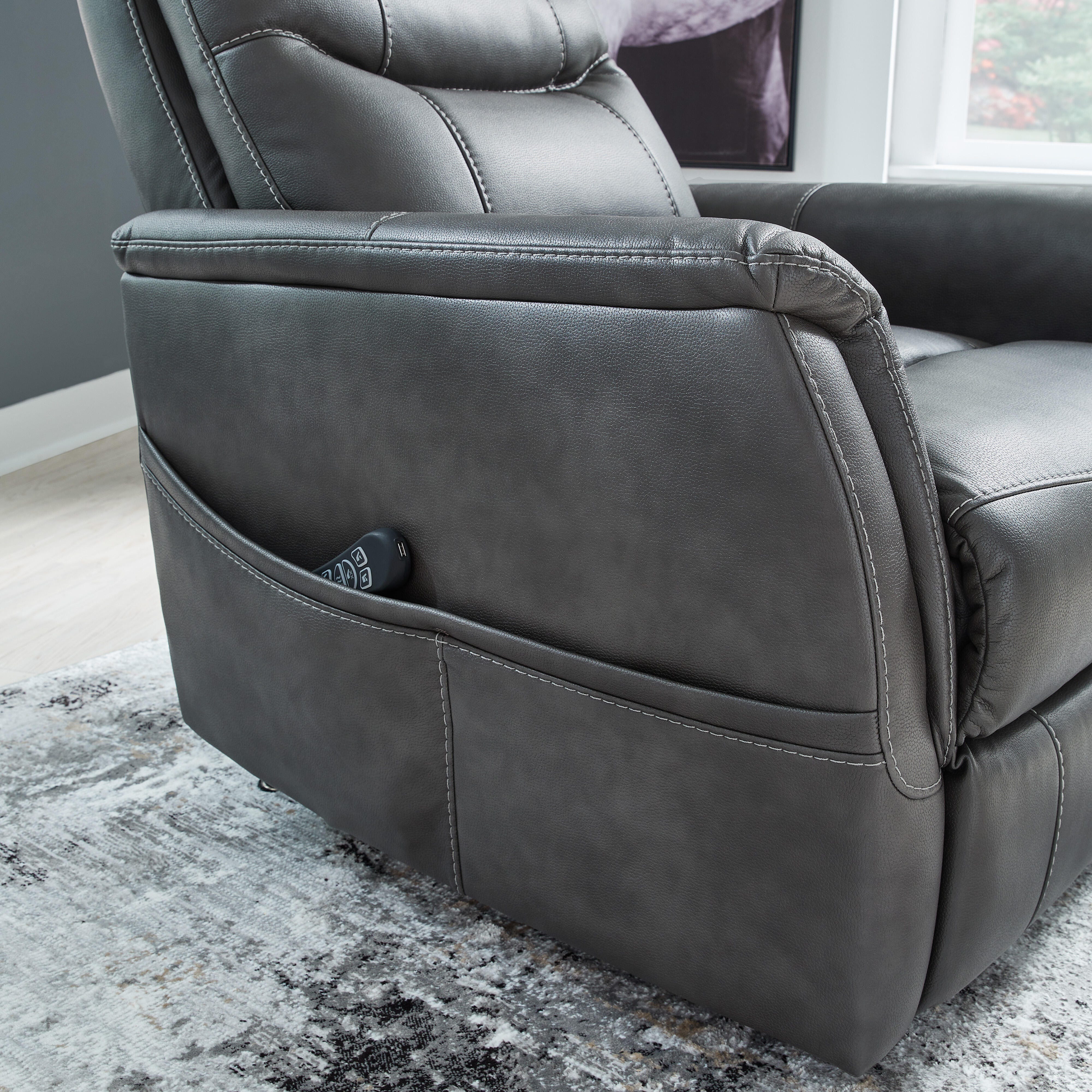 Strawbill Power Lift Recliner - image 10