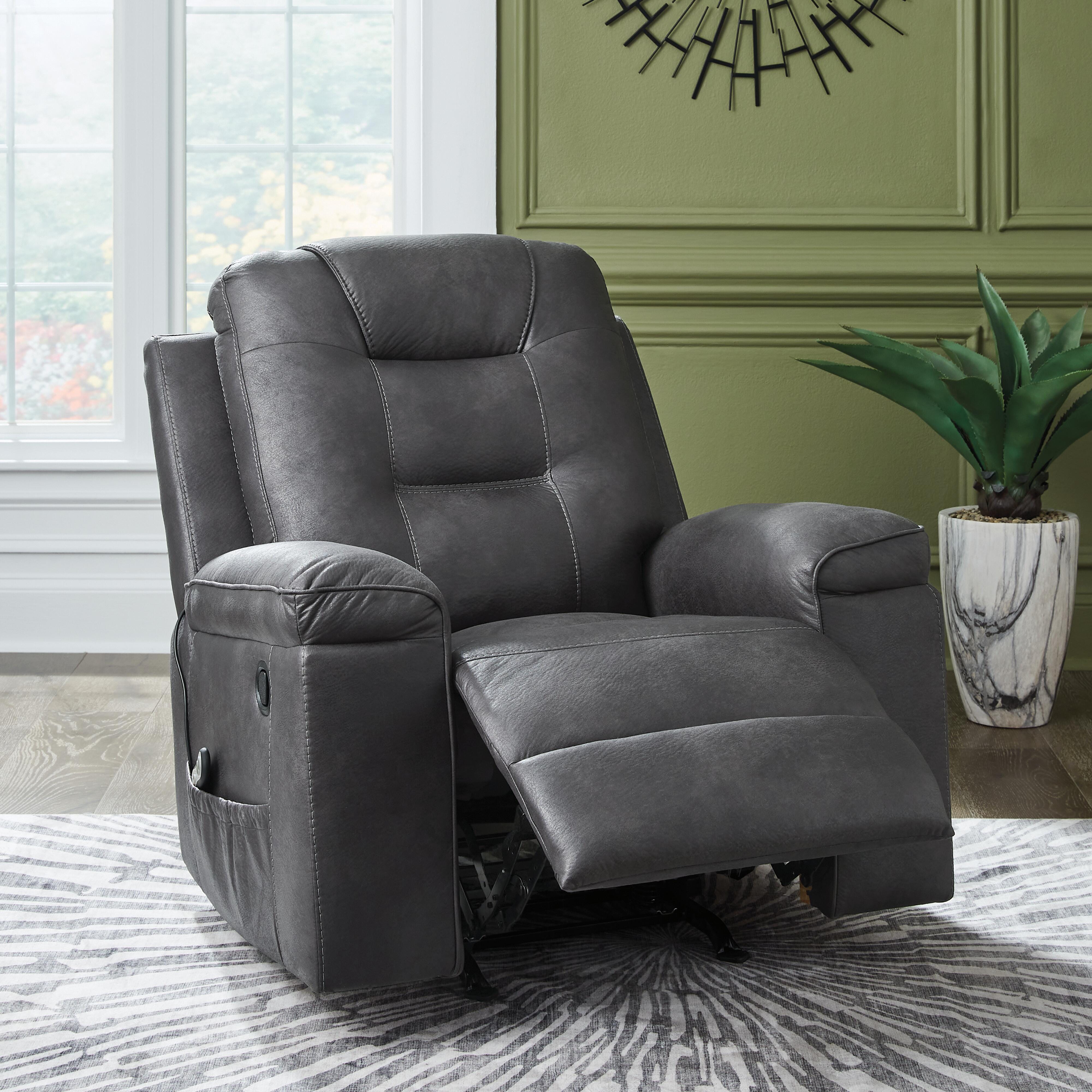 Windstade Recliner, Granite, large