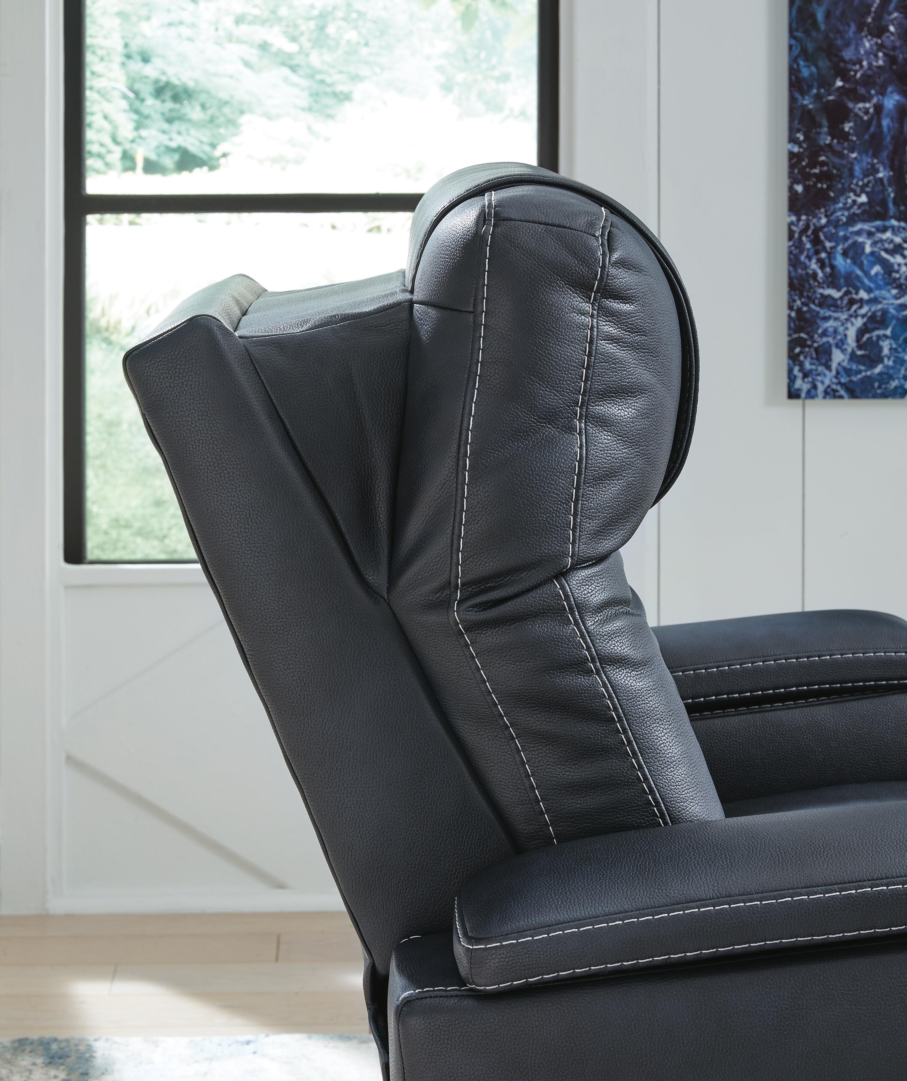Feazada Power Recliner - image 10