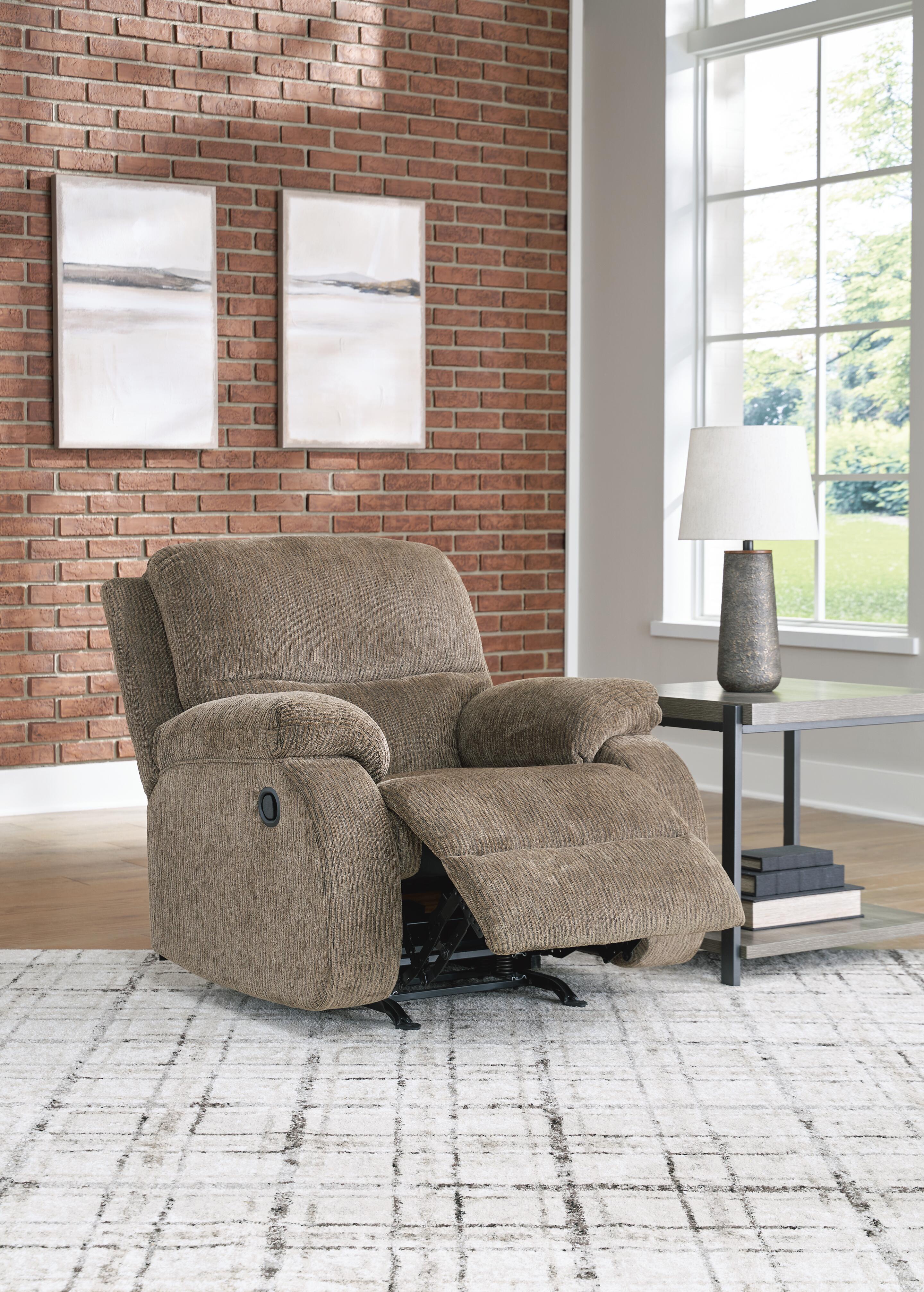 Scranto Recliner - image 8