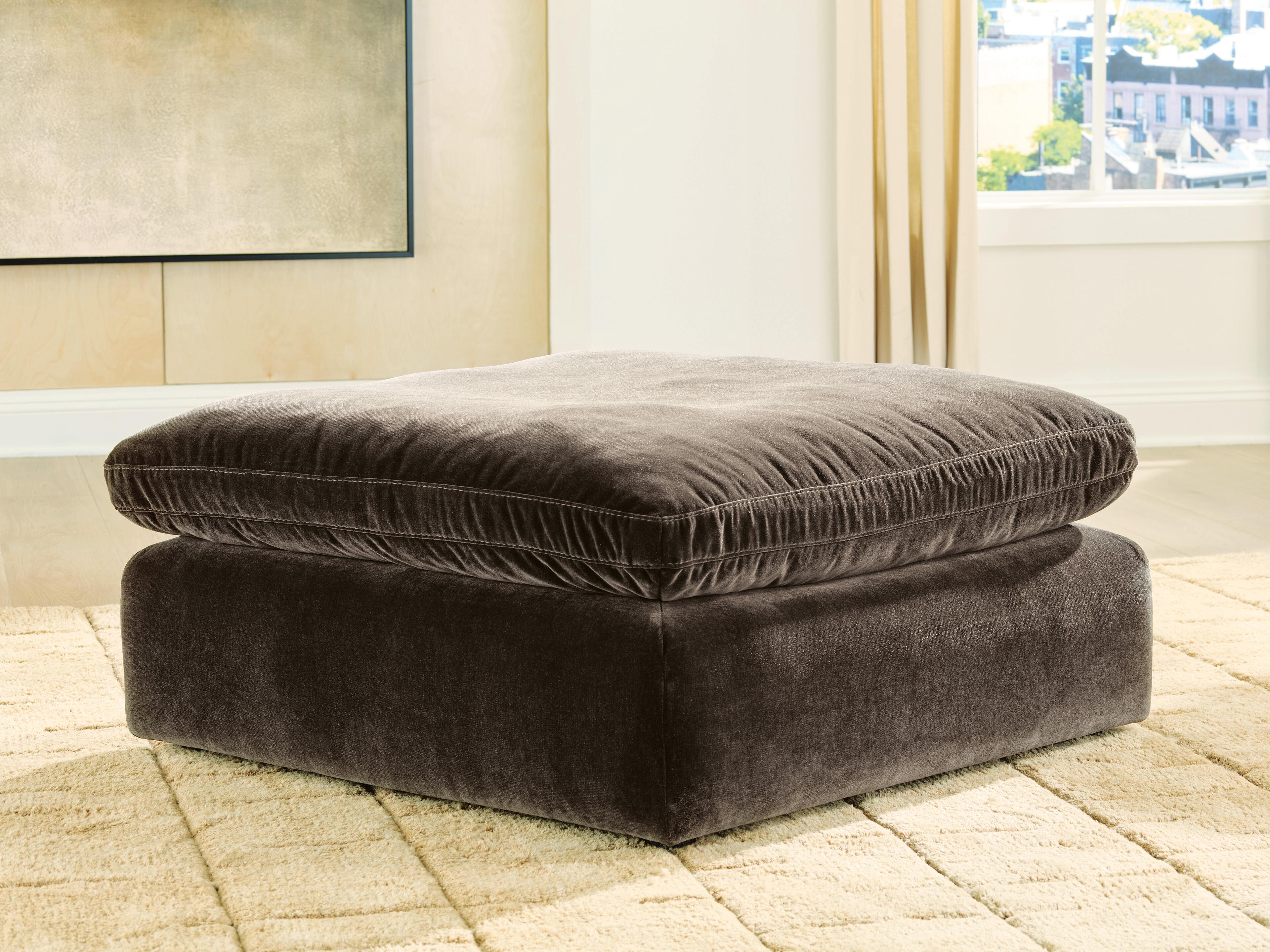 Maxton Heights Oversized Accent Ottoman - image 1